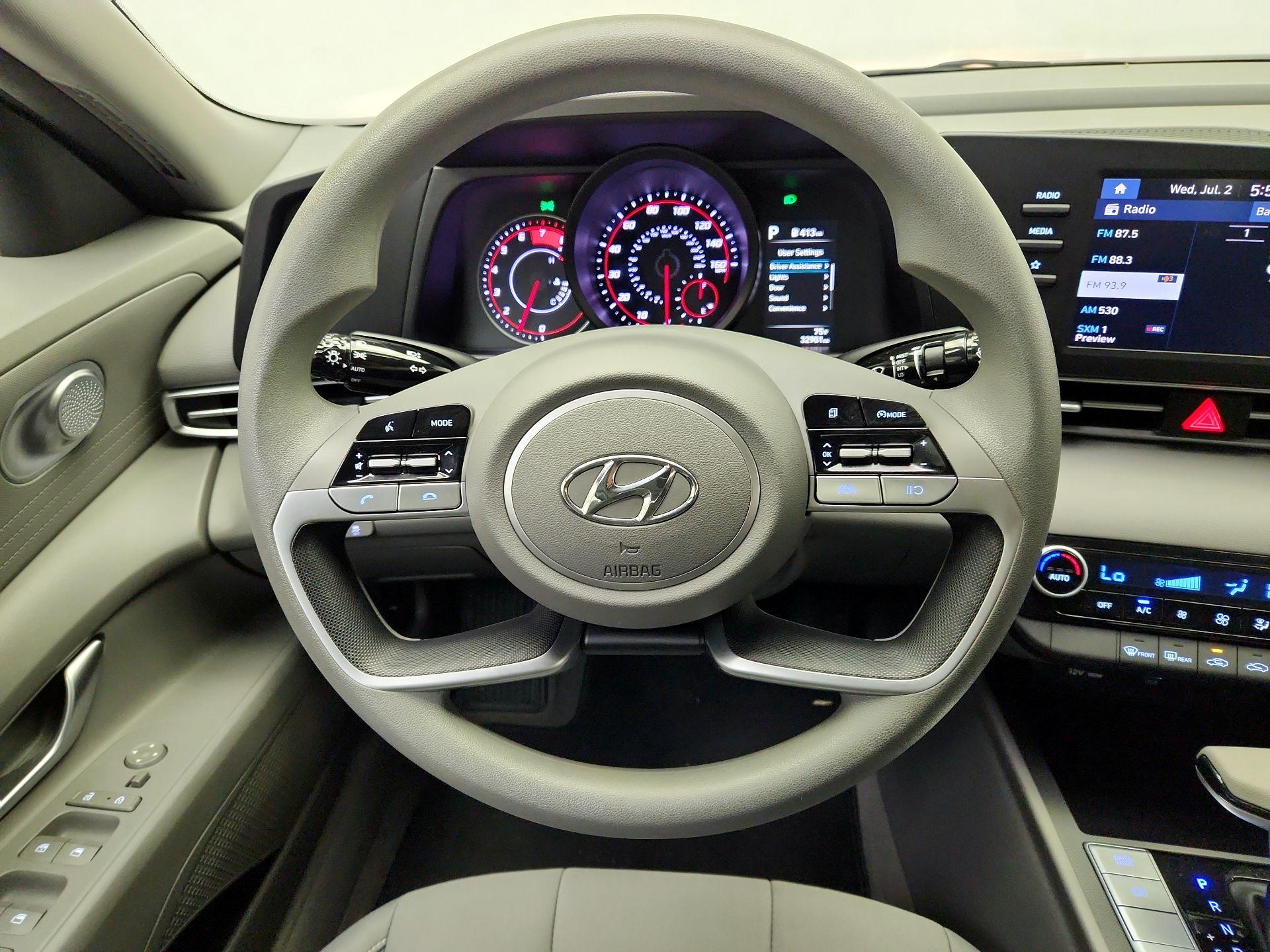 Thumbnail: 2023 Hyundai Elantra - 10