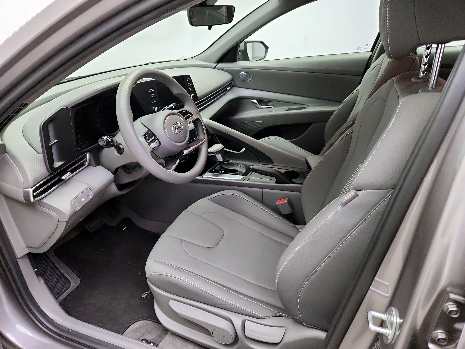 Thumbnail: 2023 Hyundai Elantra - 11