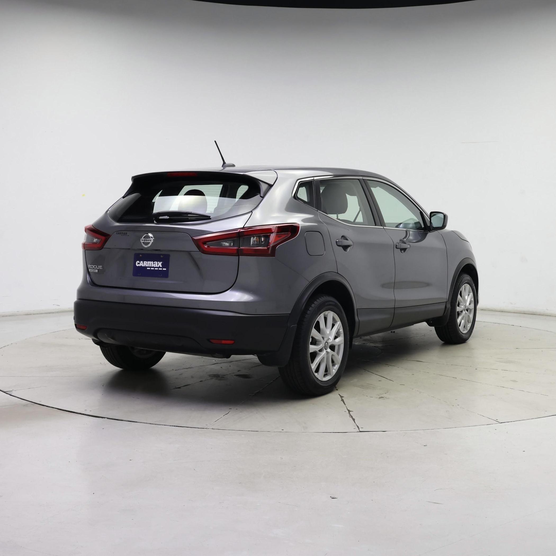 Thumbnail: 2020 Nissan Rogue Sport - 8