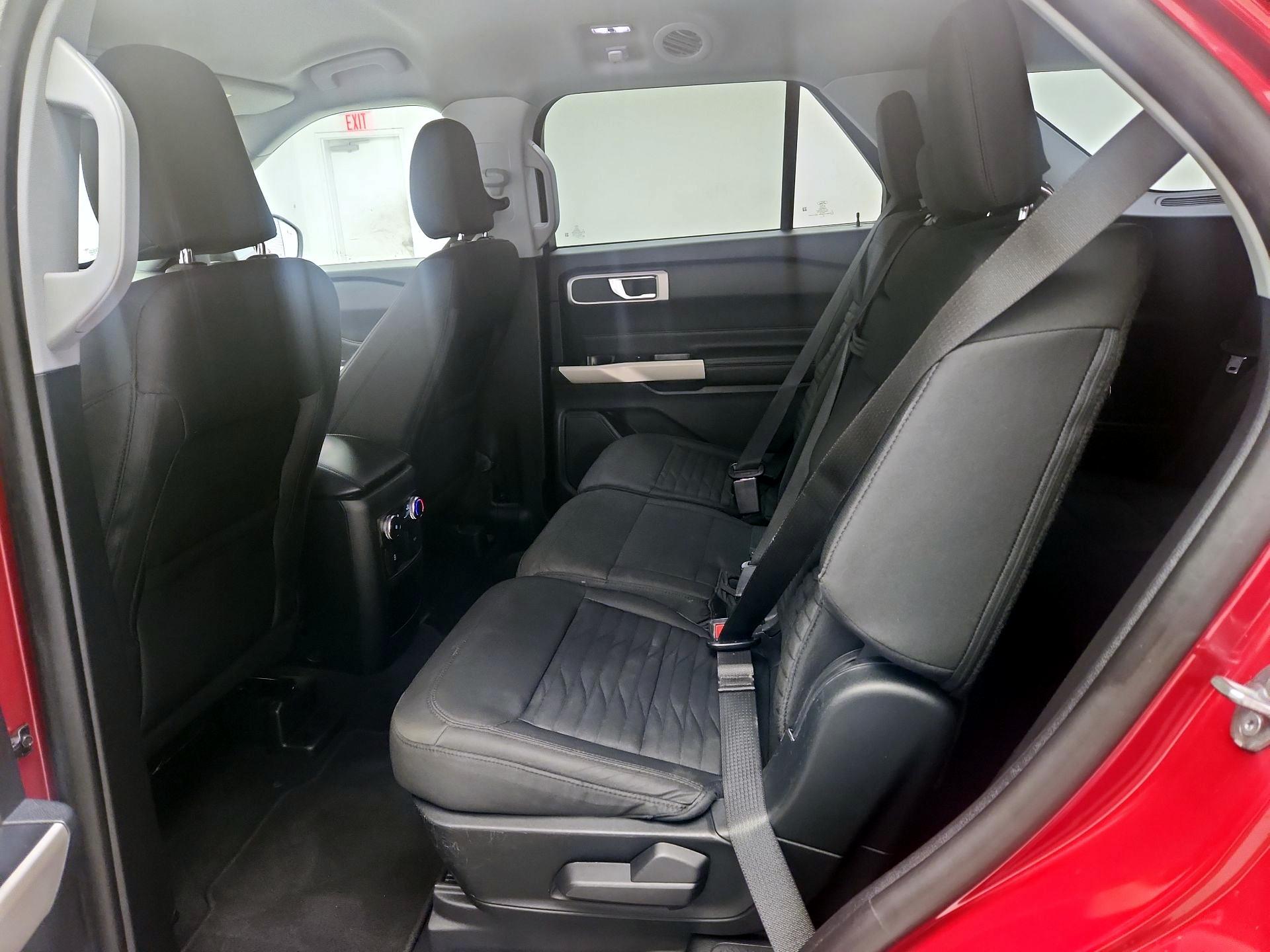 Thumbnail: 2021 Ford Explorer - 19