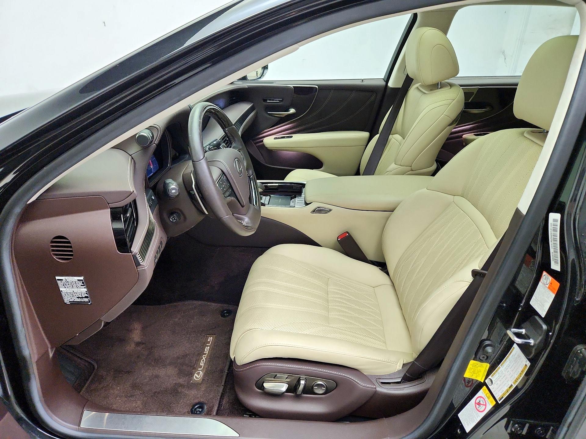 Thumbnail: 2019 Lexus LS - 11