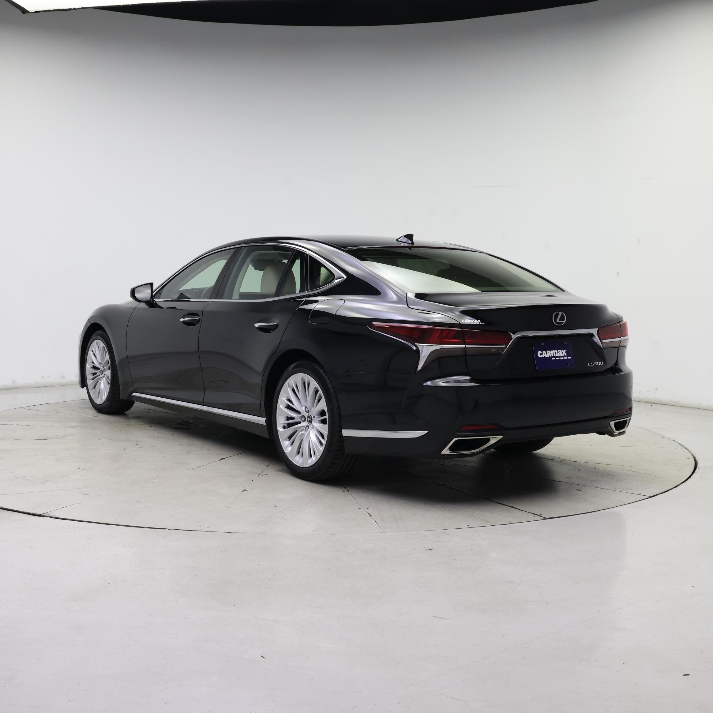 Thumbnail: 2019 Lexus LS - 2
