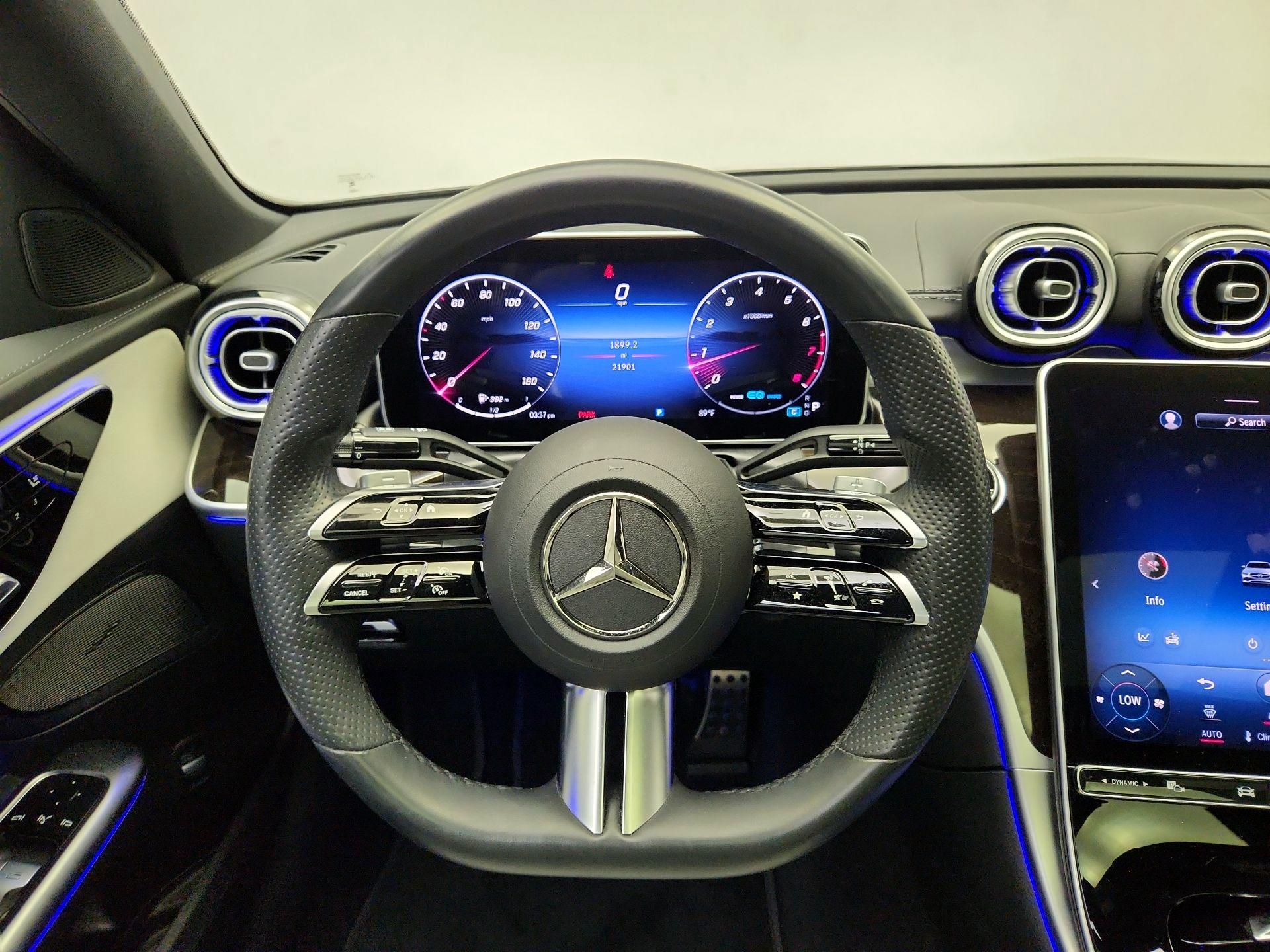 Thumbnail: 2022 Mercedes-Benz C-Class - 10