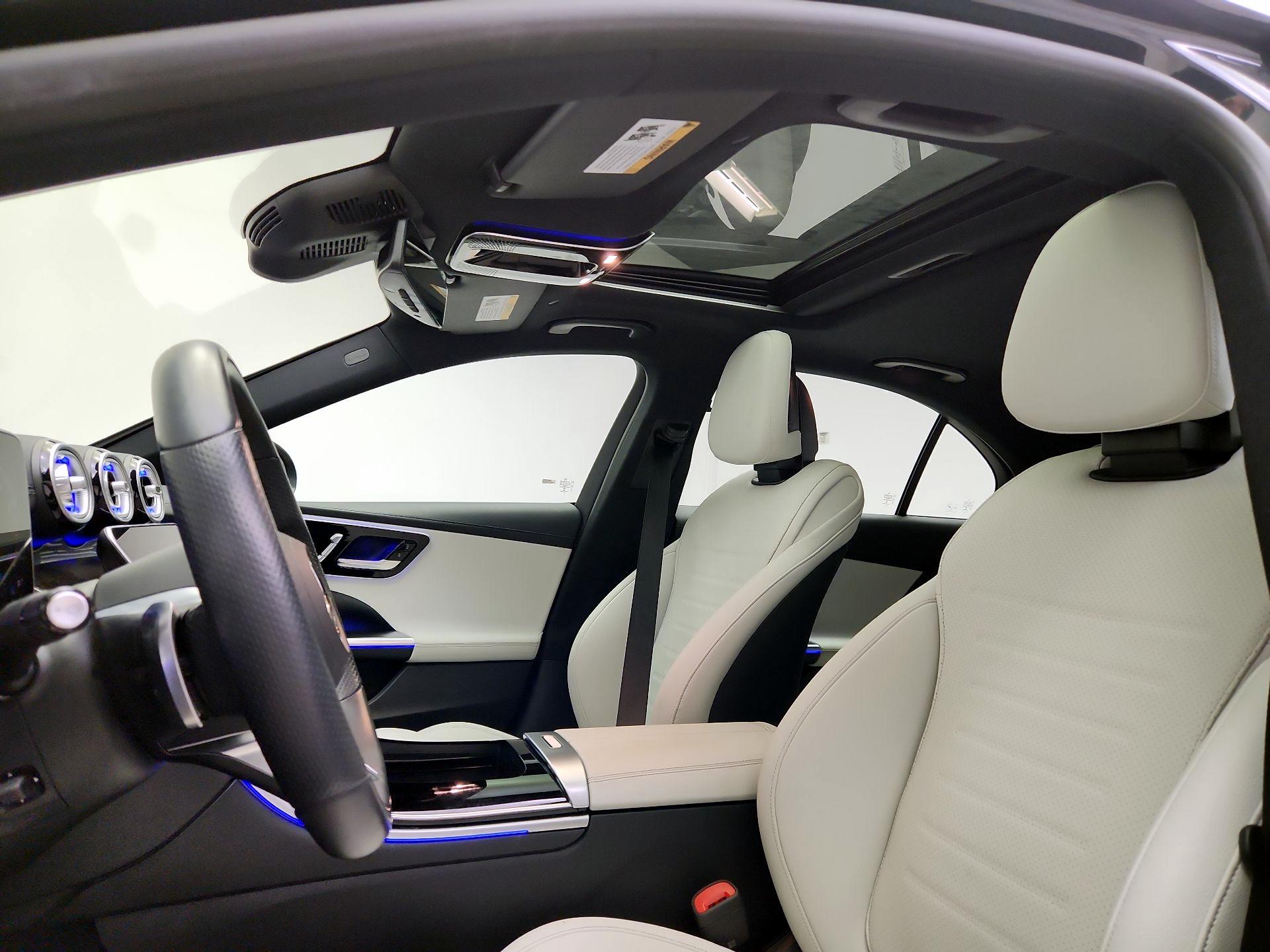 Thumbnail: 2022 Mercedes-Benz C-Class - 19