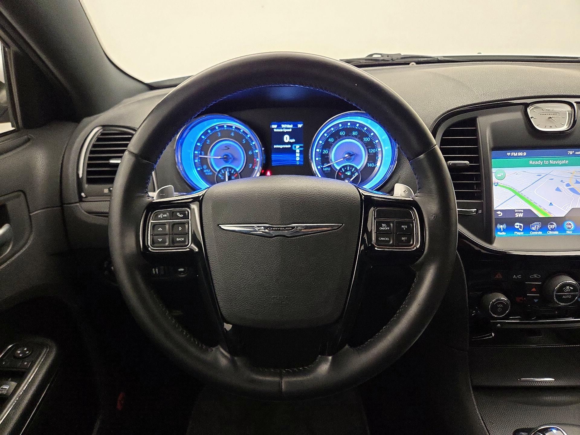 Thumbnail: 2014 Chrysler 300 - 10
