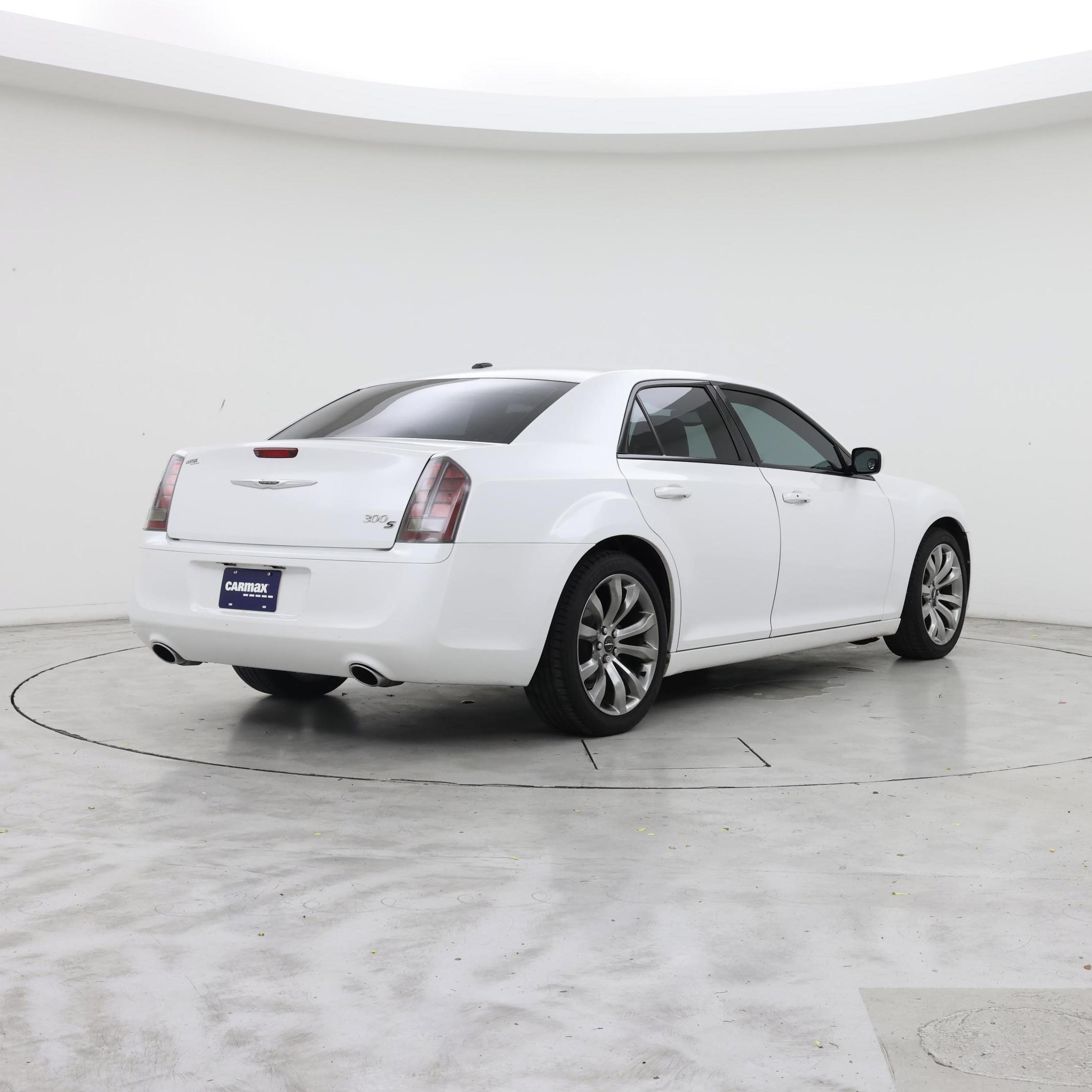 Thumbnail: 2014 Chrysler 300 - 8