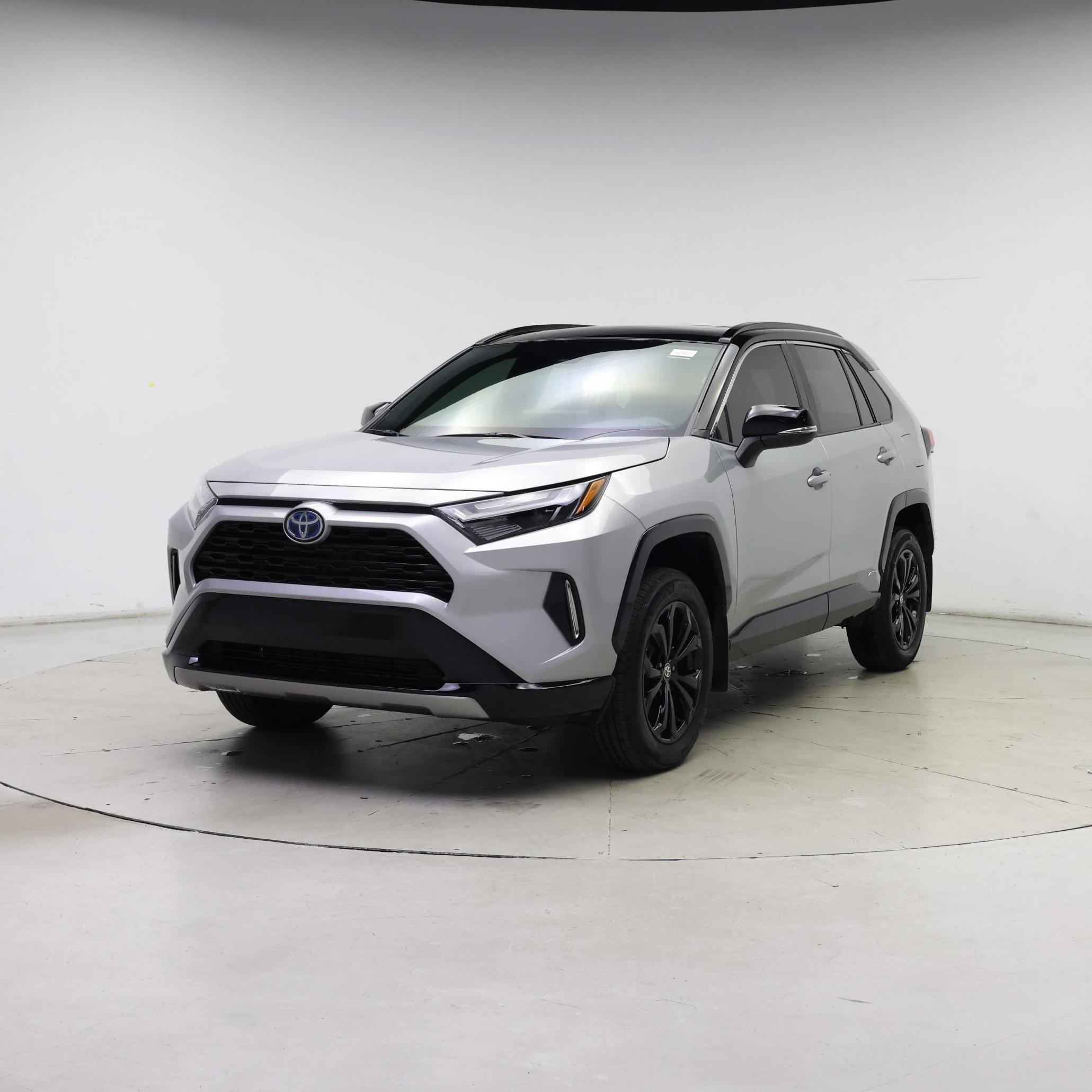 Thumbnail: 2024 Toyota RAV4 - 4