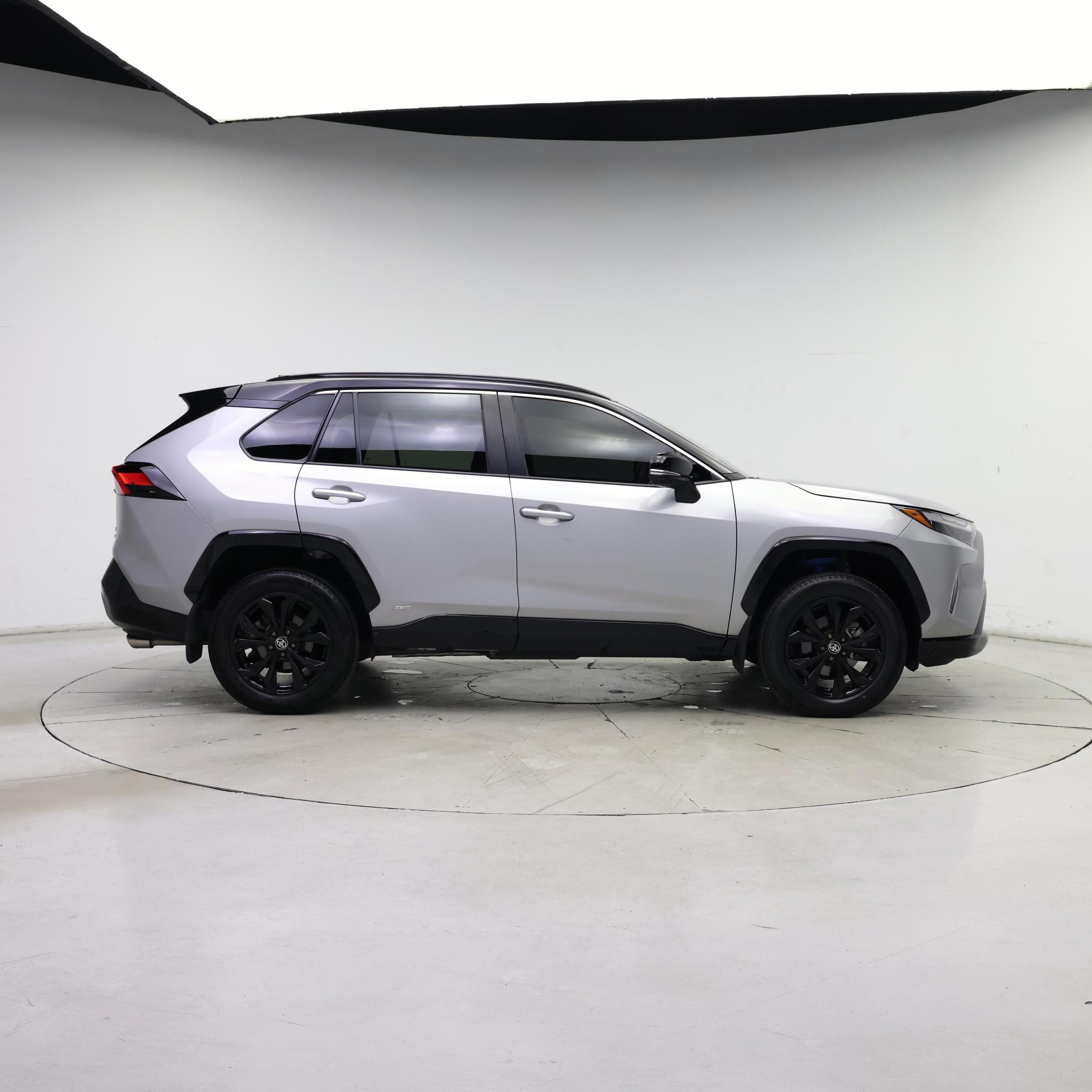 Thumbnail: 2024 Toyota RAV4 - 7