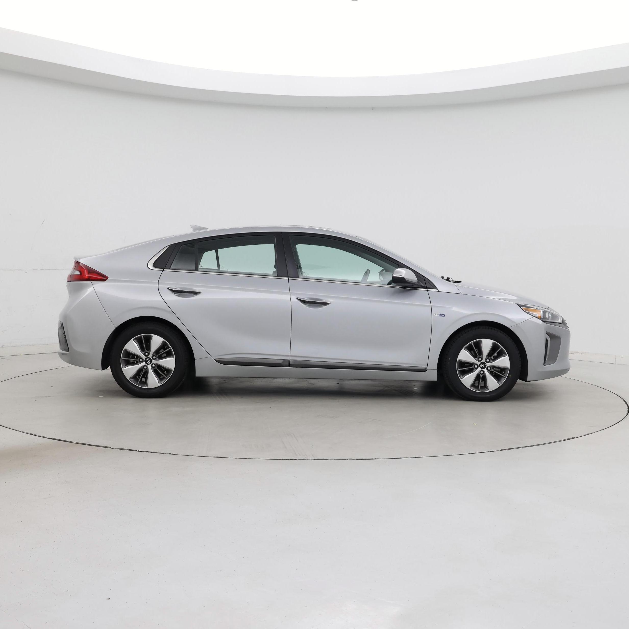 Thumbnail: 2019 Hyundai Ioniq - 7