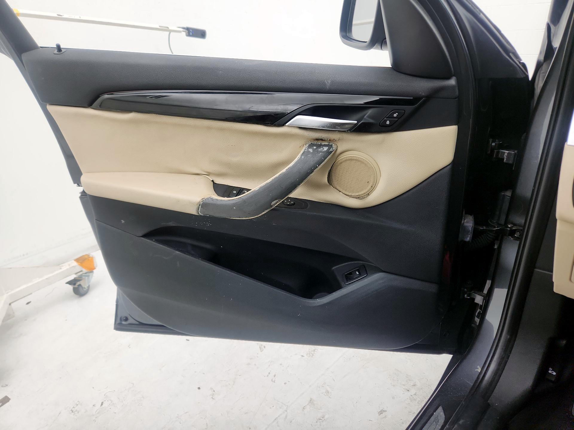Thumbnail: 2016 BMW X1 - 12