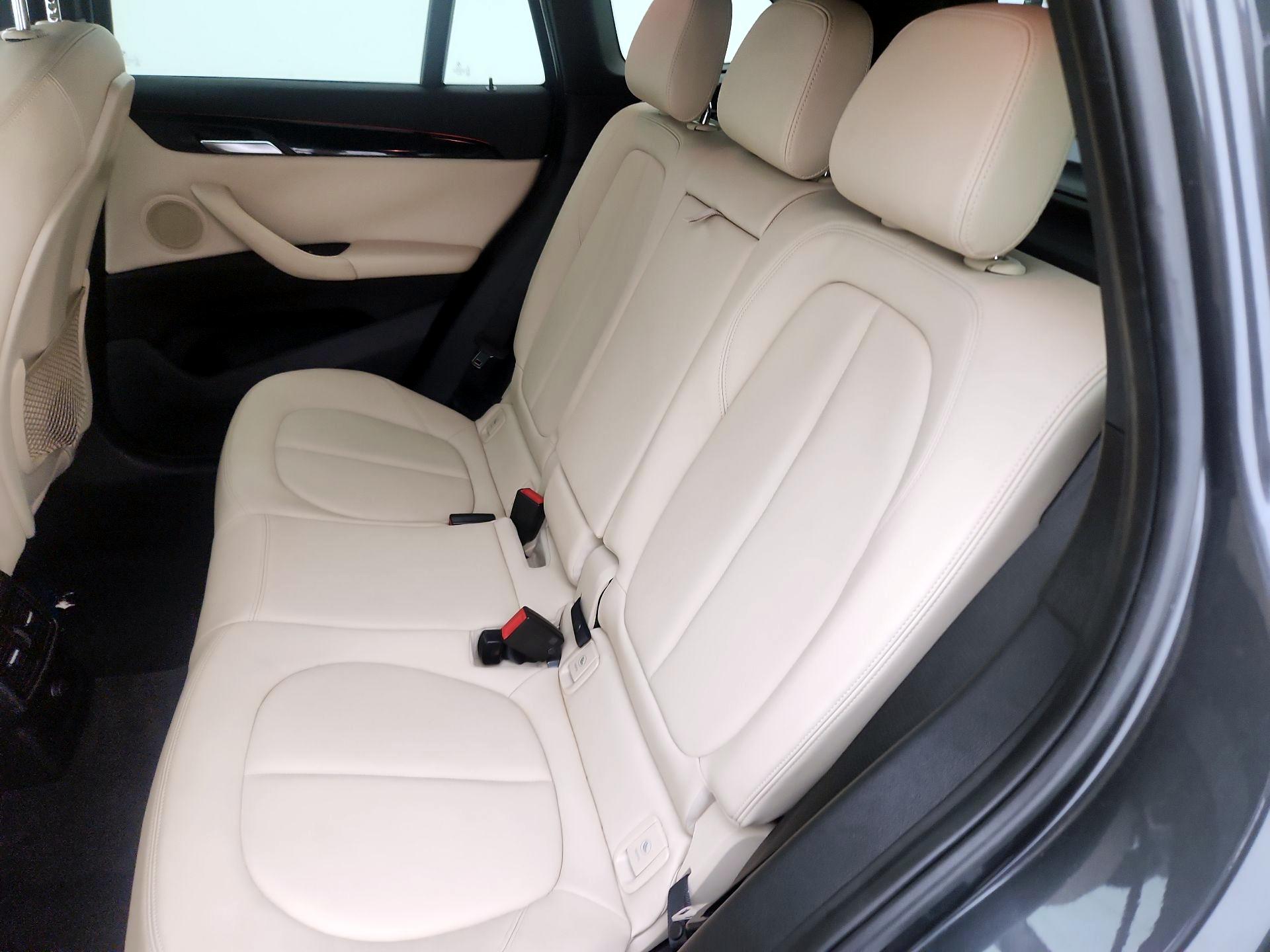 Thumbnail: 2016 BMW X1 - 19