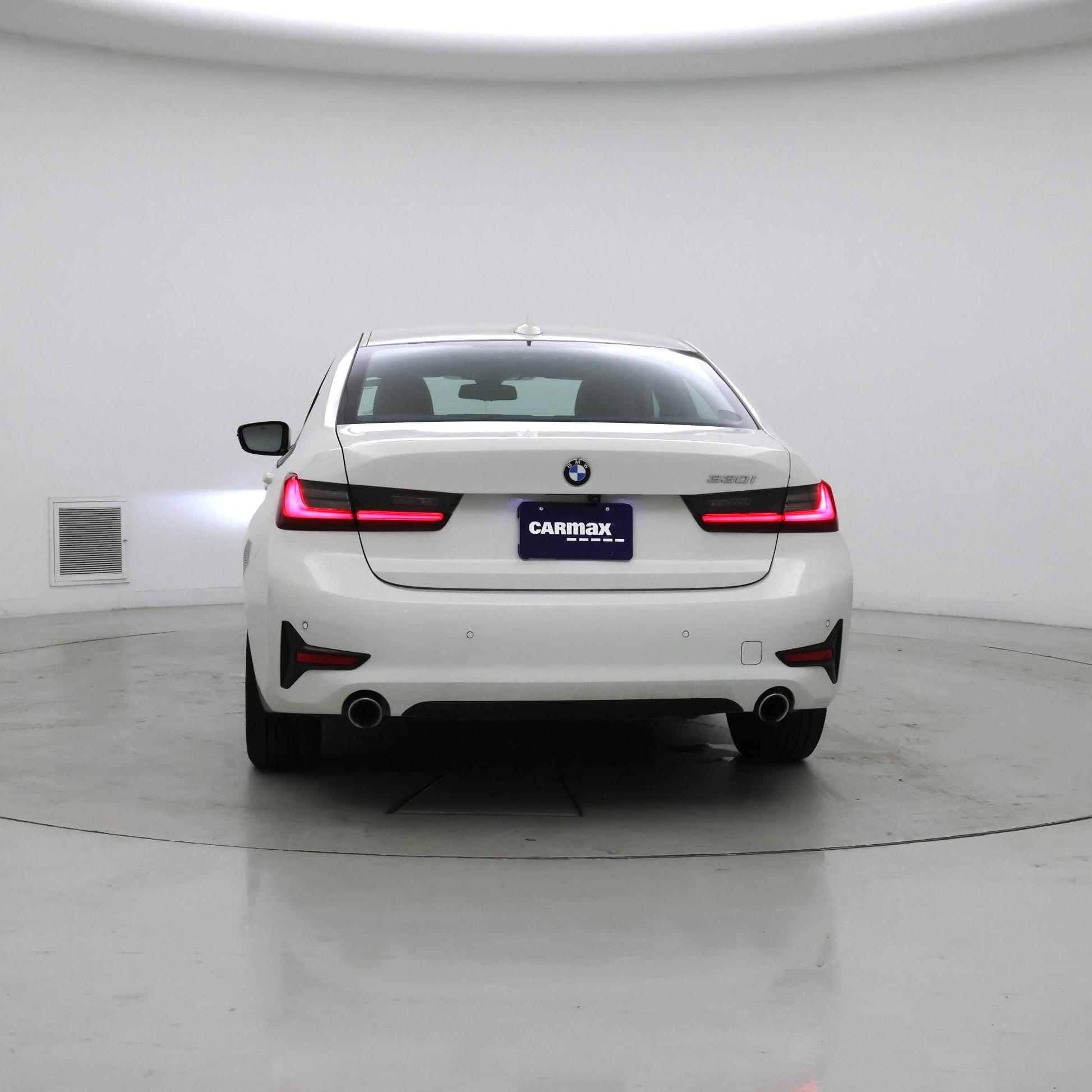 Thumbnail: 2022 BMW 3 Series - 6