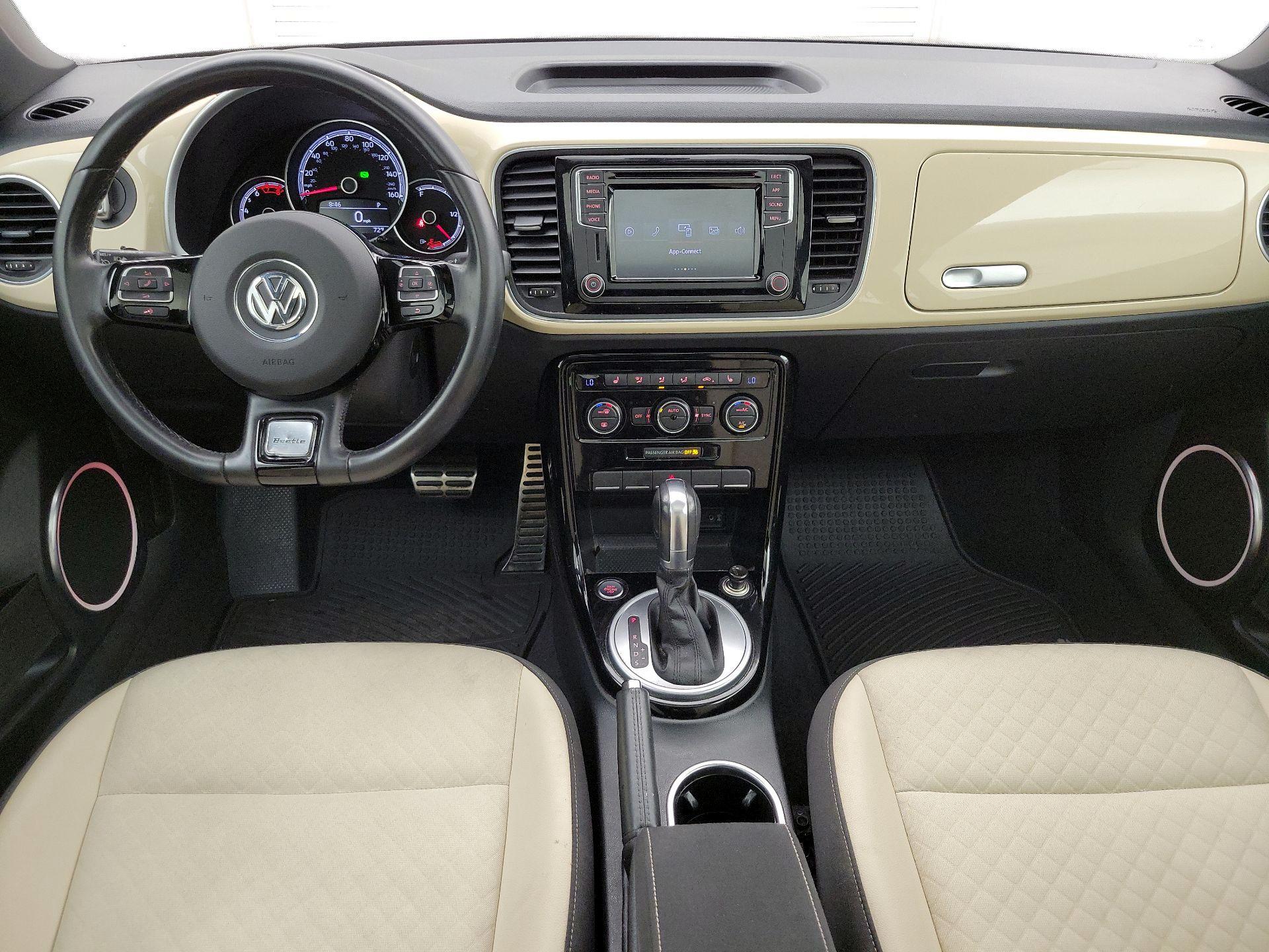 Thumbnail: 2019 Volkswagen Beetle - 9