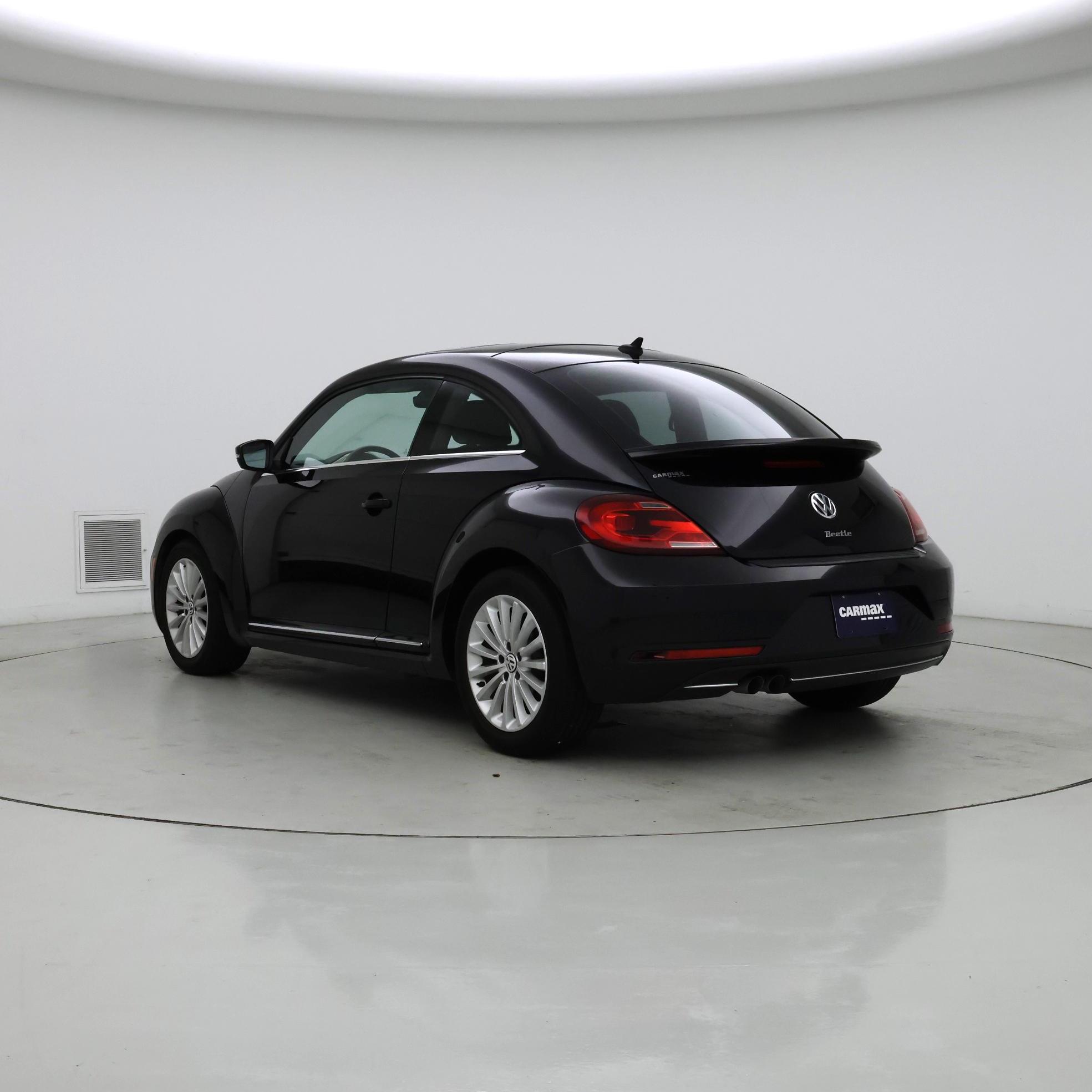Thumbnail: 2019 Volkswagen Beetle - 2