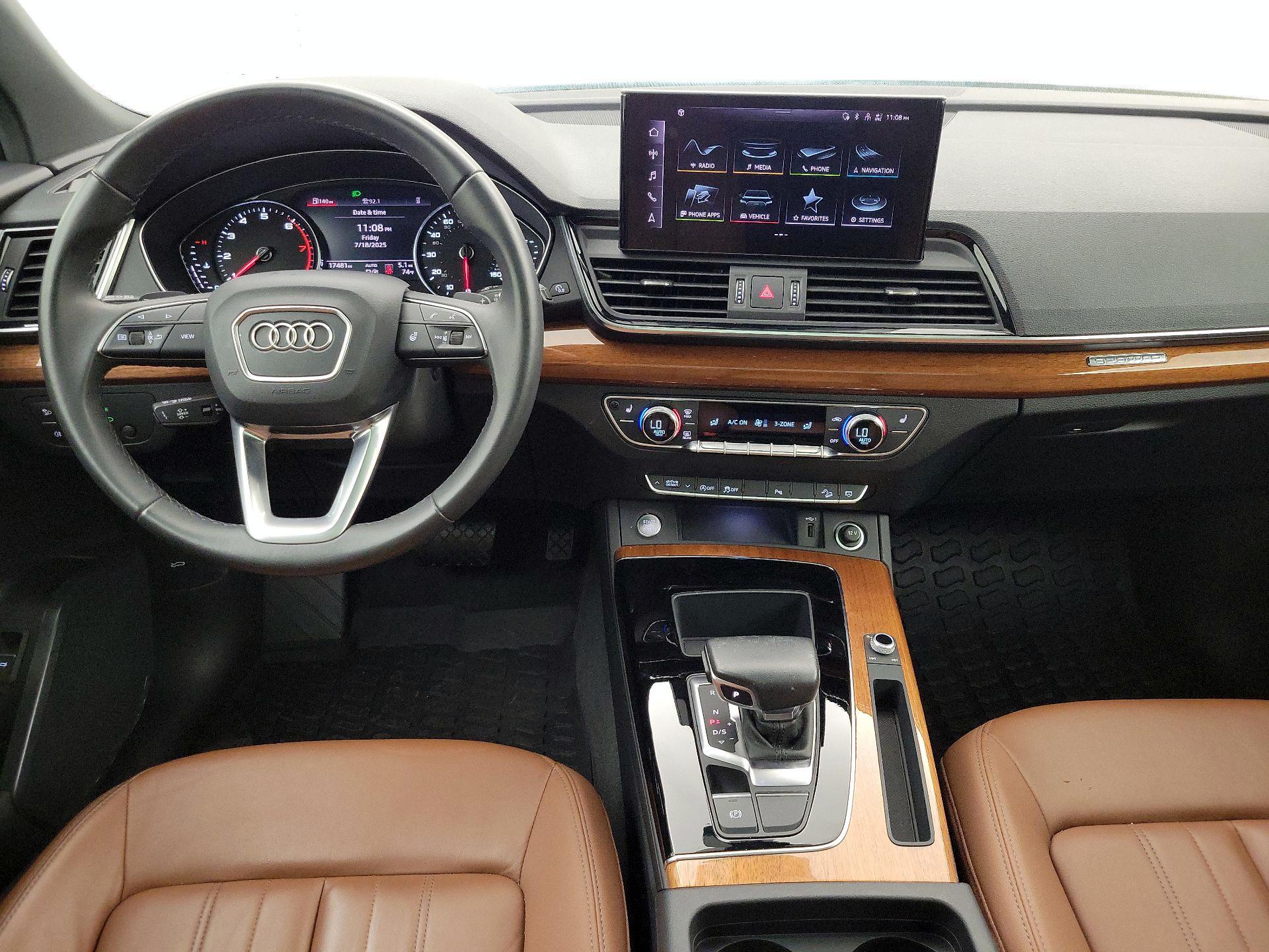 Thumbnail: 2023 Audi Q5 - 9