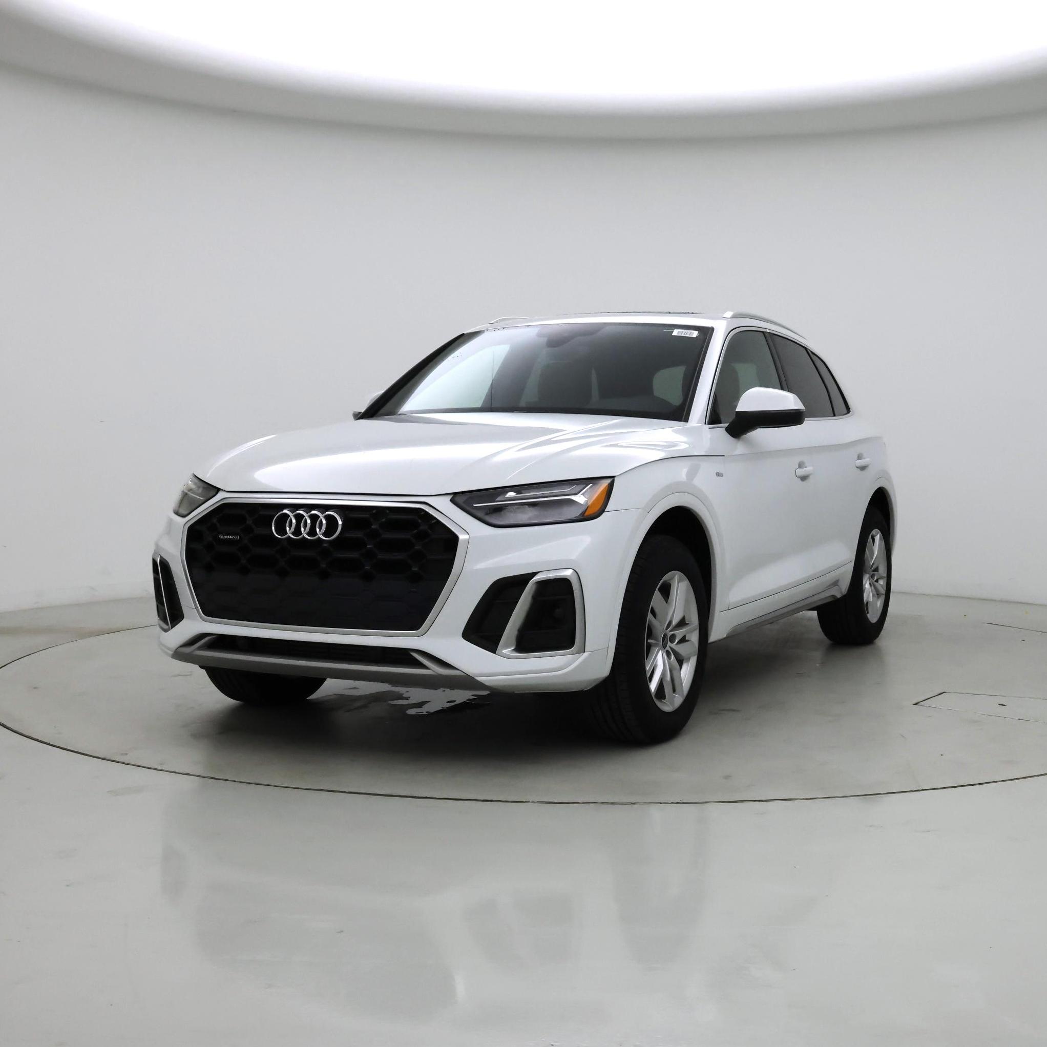 Thumbnail: 2023 Audi Q5 - 4