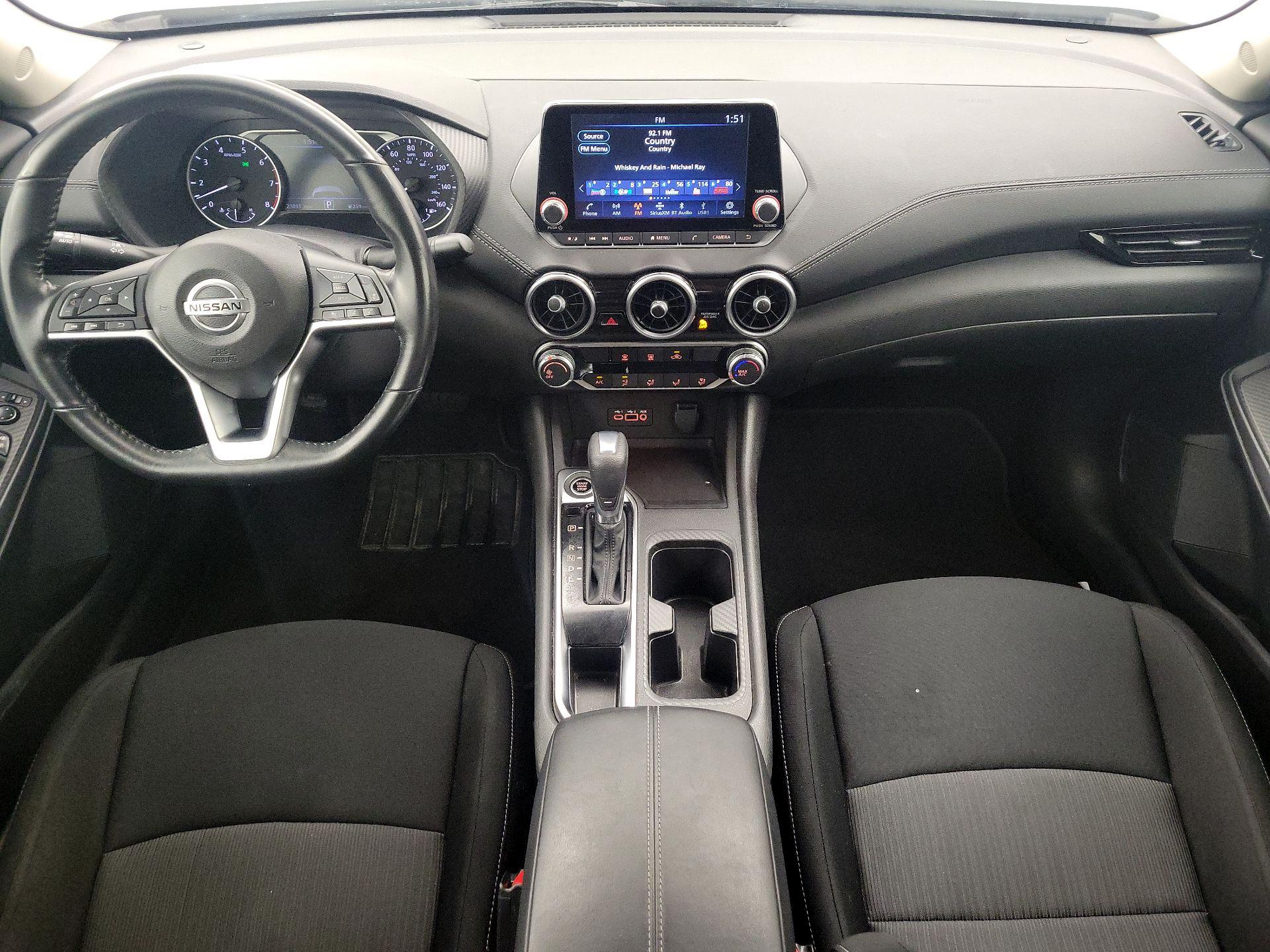 Thumbnail: 2022 Nissan Sentra - 9