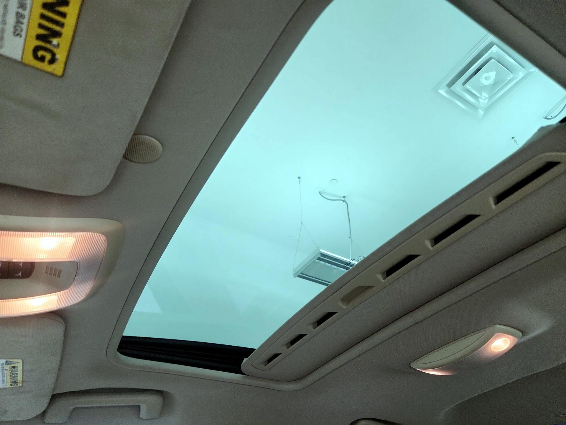 Thumbnail: 2016 Volvo S60 - 17