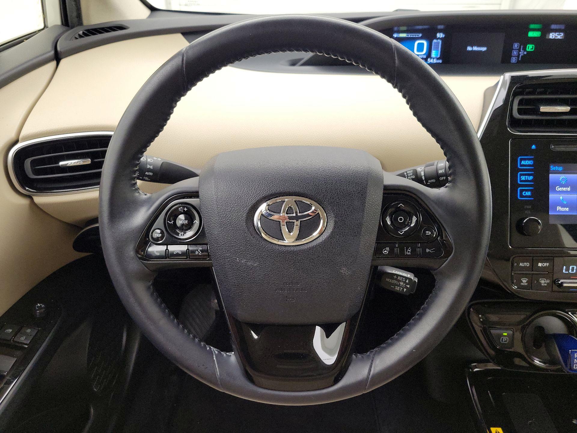 Thumbnail: 2019 Toyota Prius - 10