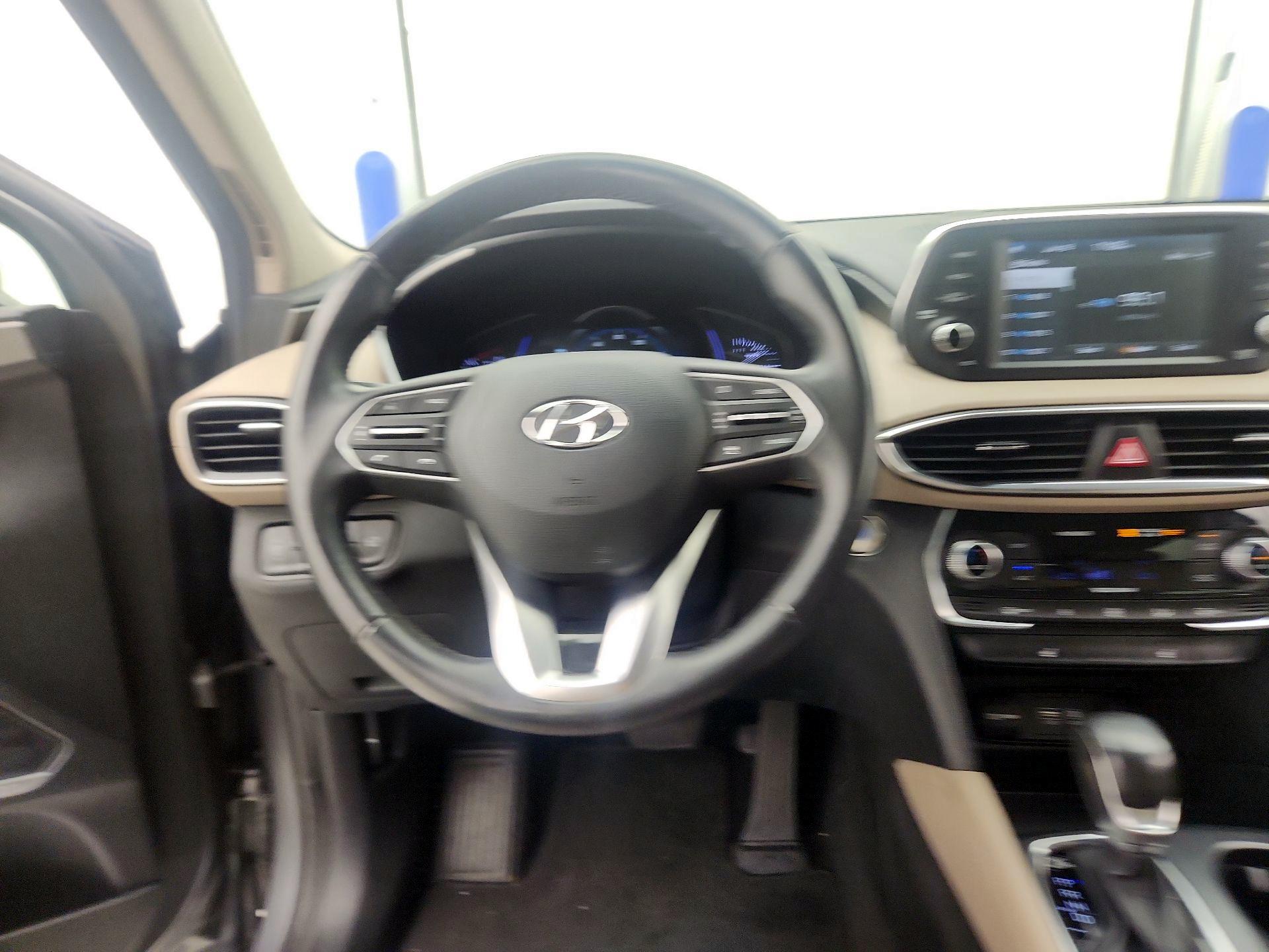 Thumbnail: 2019 Hyundai Santa Fe - 10