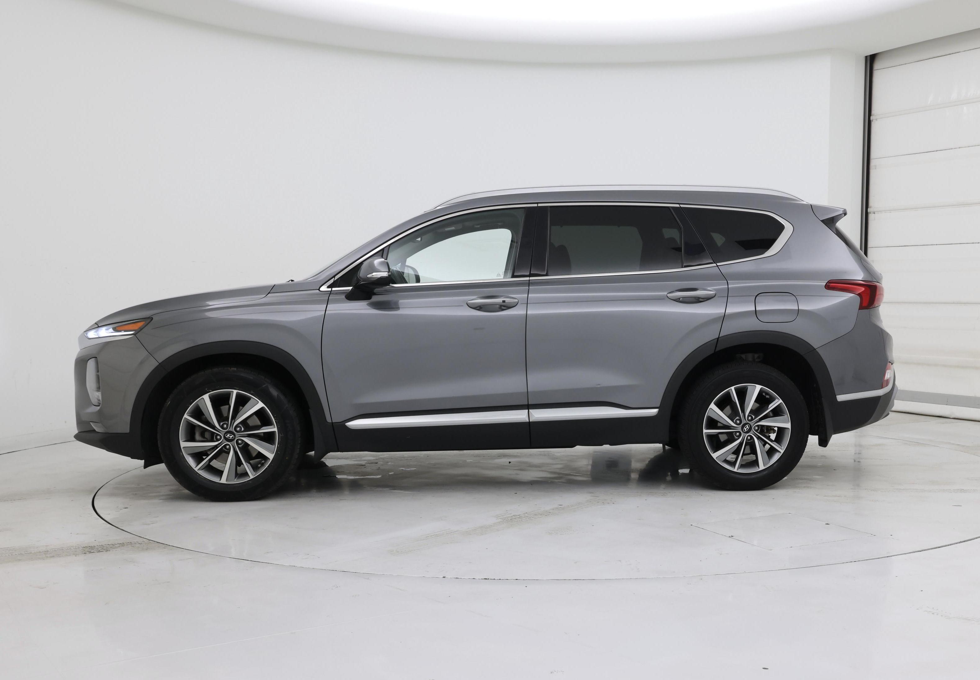 Thumbnail: 2019 Hyundai Santa Fe - 3