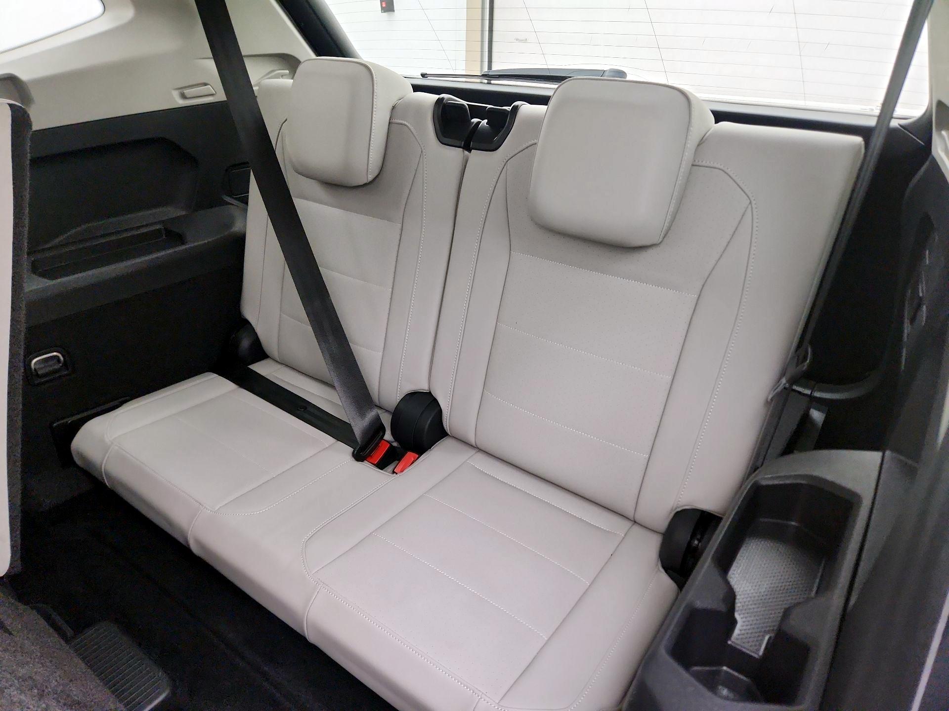 Thumbnail: 2018 Volkswagen Tiguan - 20