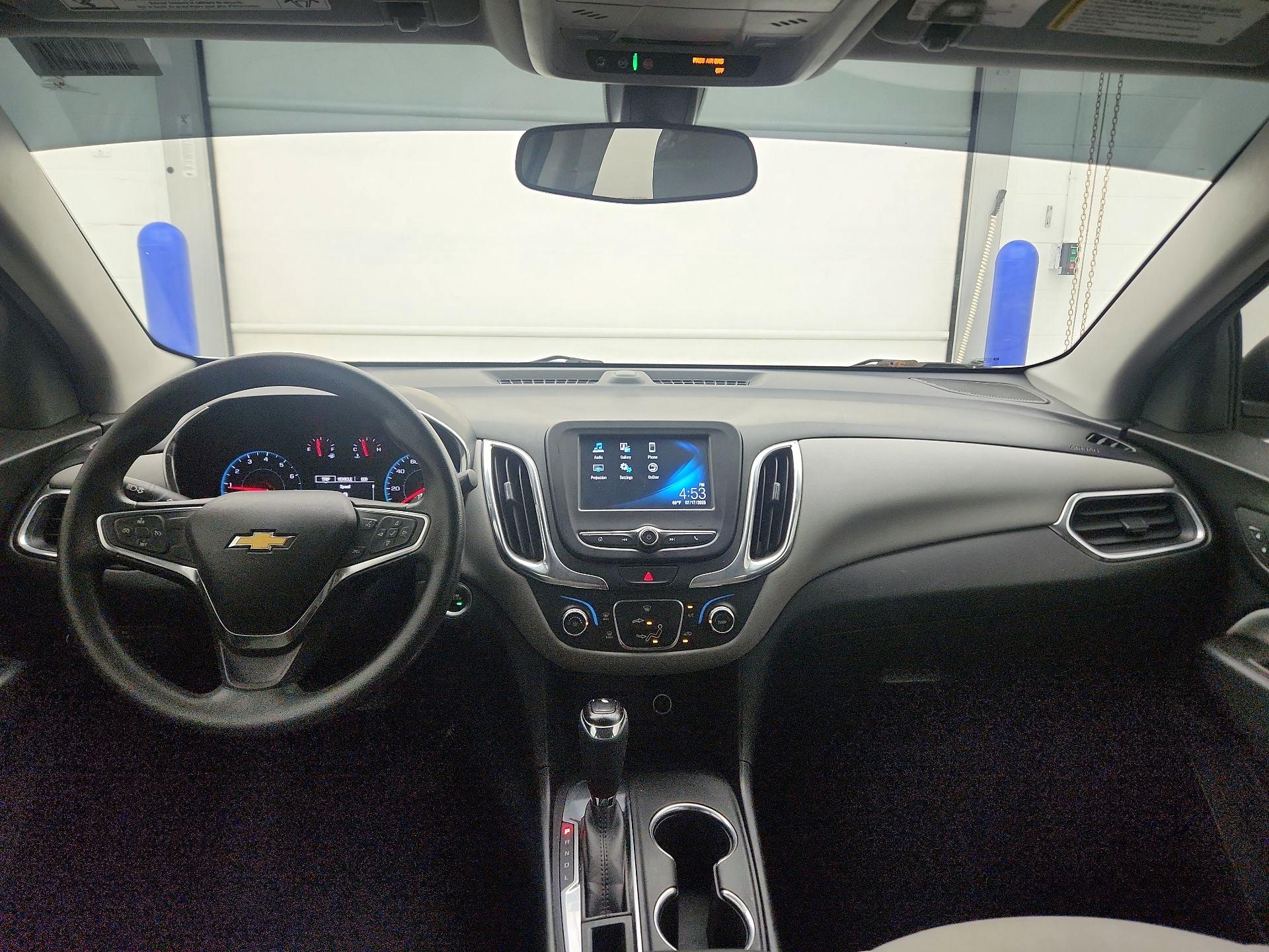 Thumbnail: 2018 Chevrolet Equinox - 9