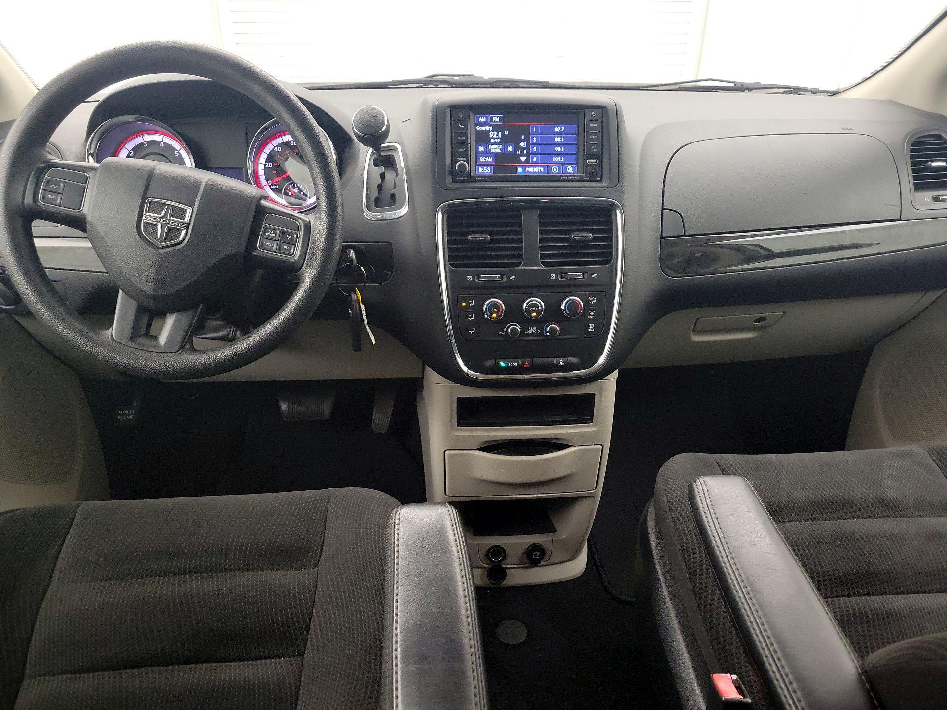 Thumbnail: 2020 Dodge Grand Caravan - 9