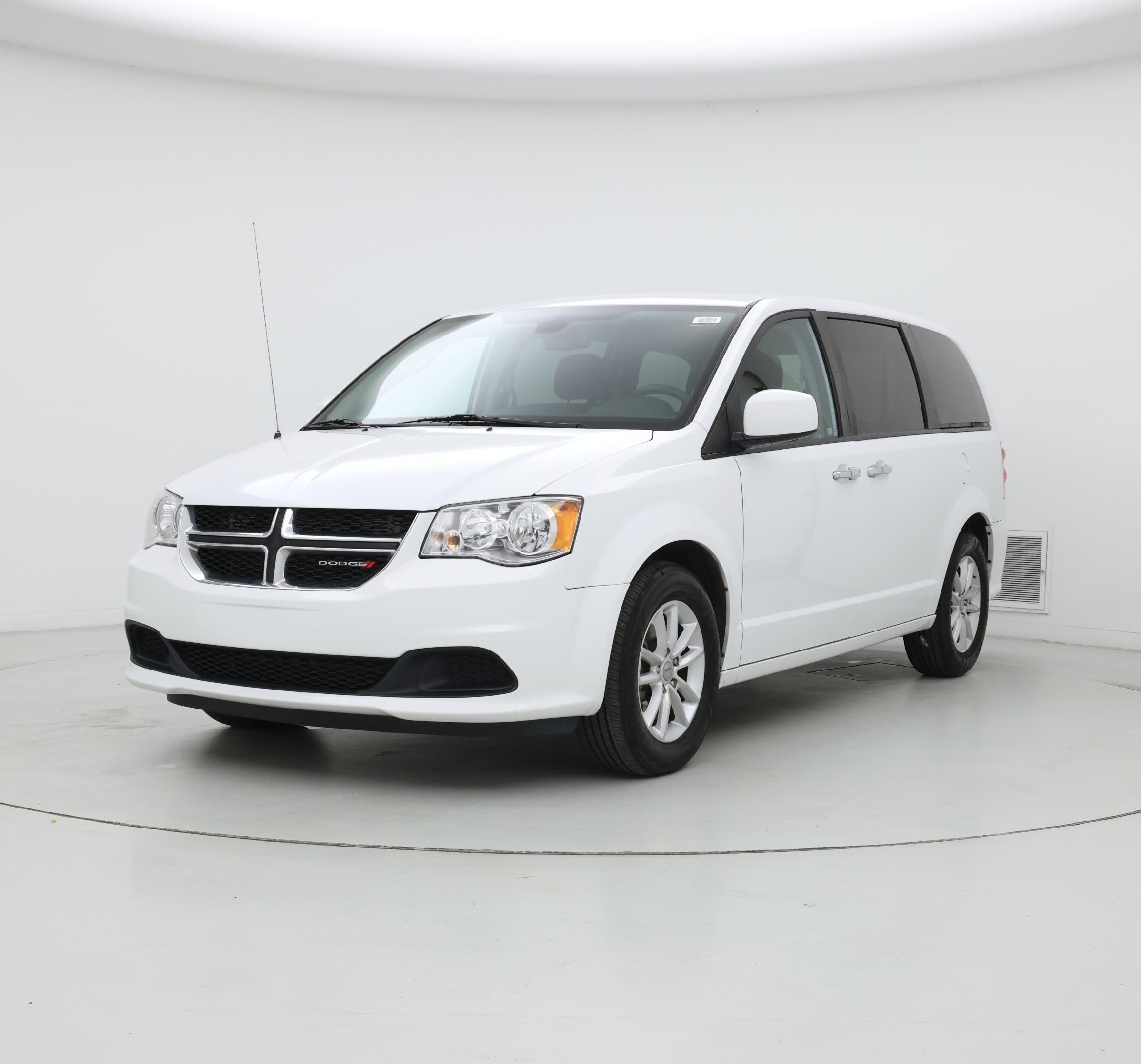 Thumbnail: 2020 Dodge Grand Caravan - 4