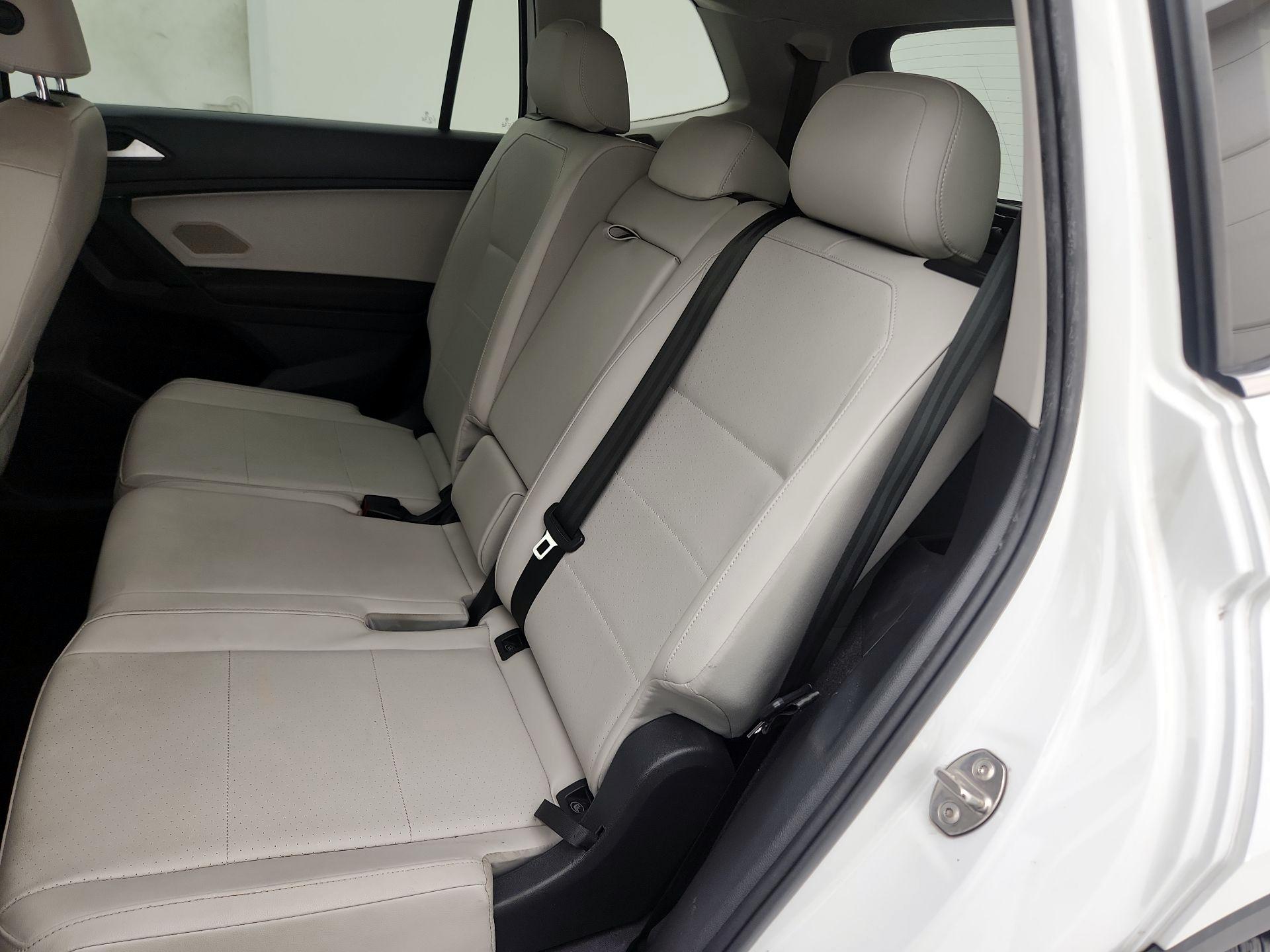Thumbnail: 2019 Volkswagen Tiguan - 19