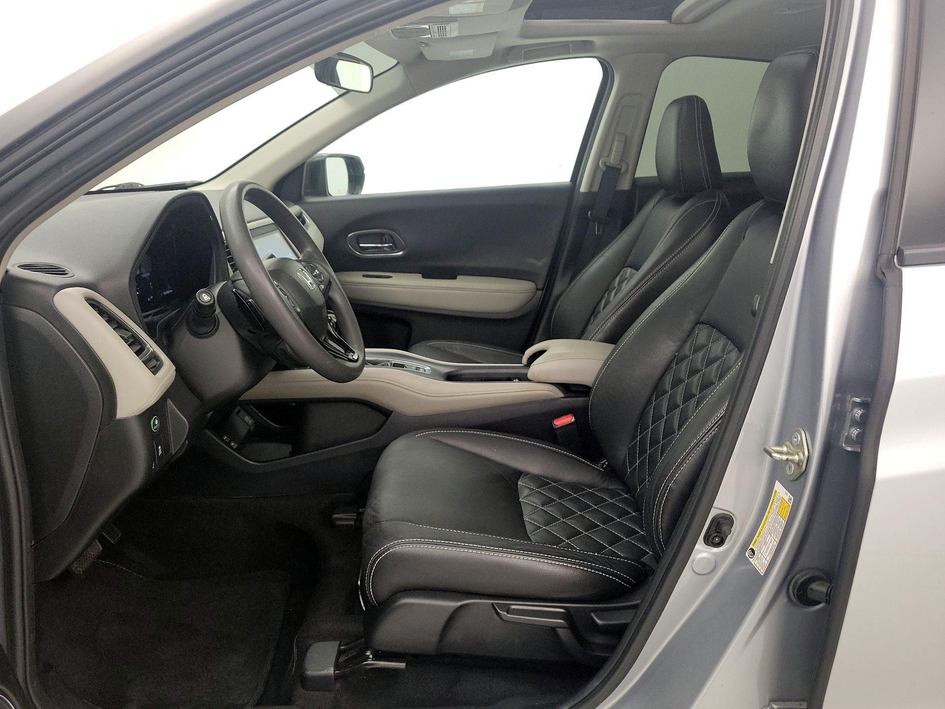 Thumbnail: 2019 Honda HR-V - 11