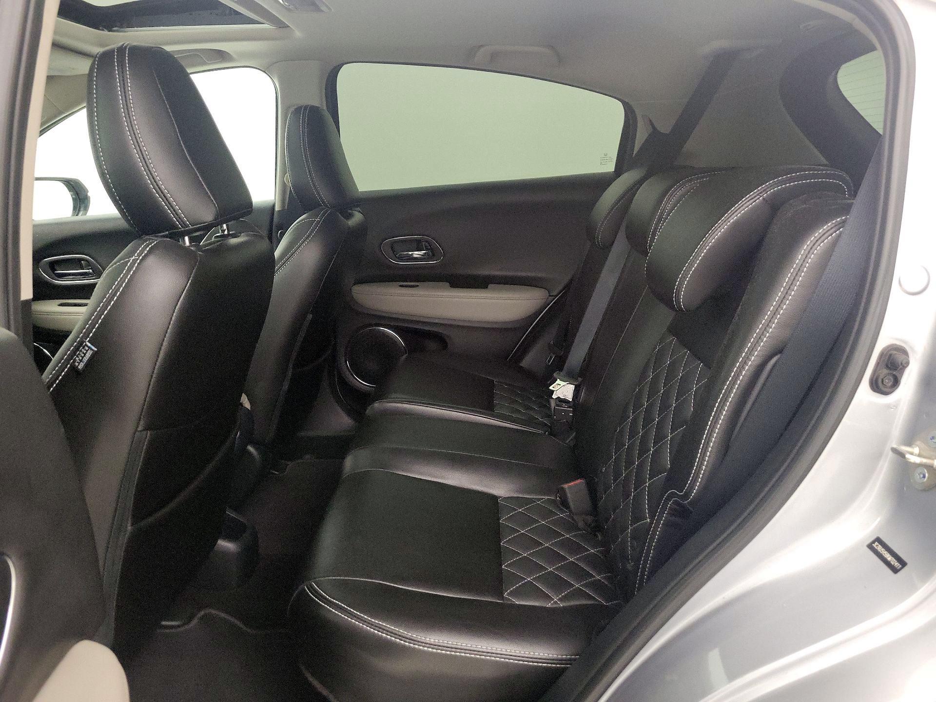 Thumbnail: 2019 Honda HR-V - 20