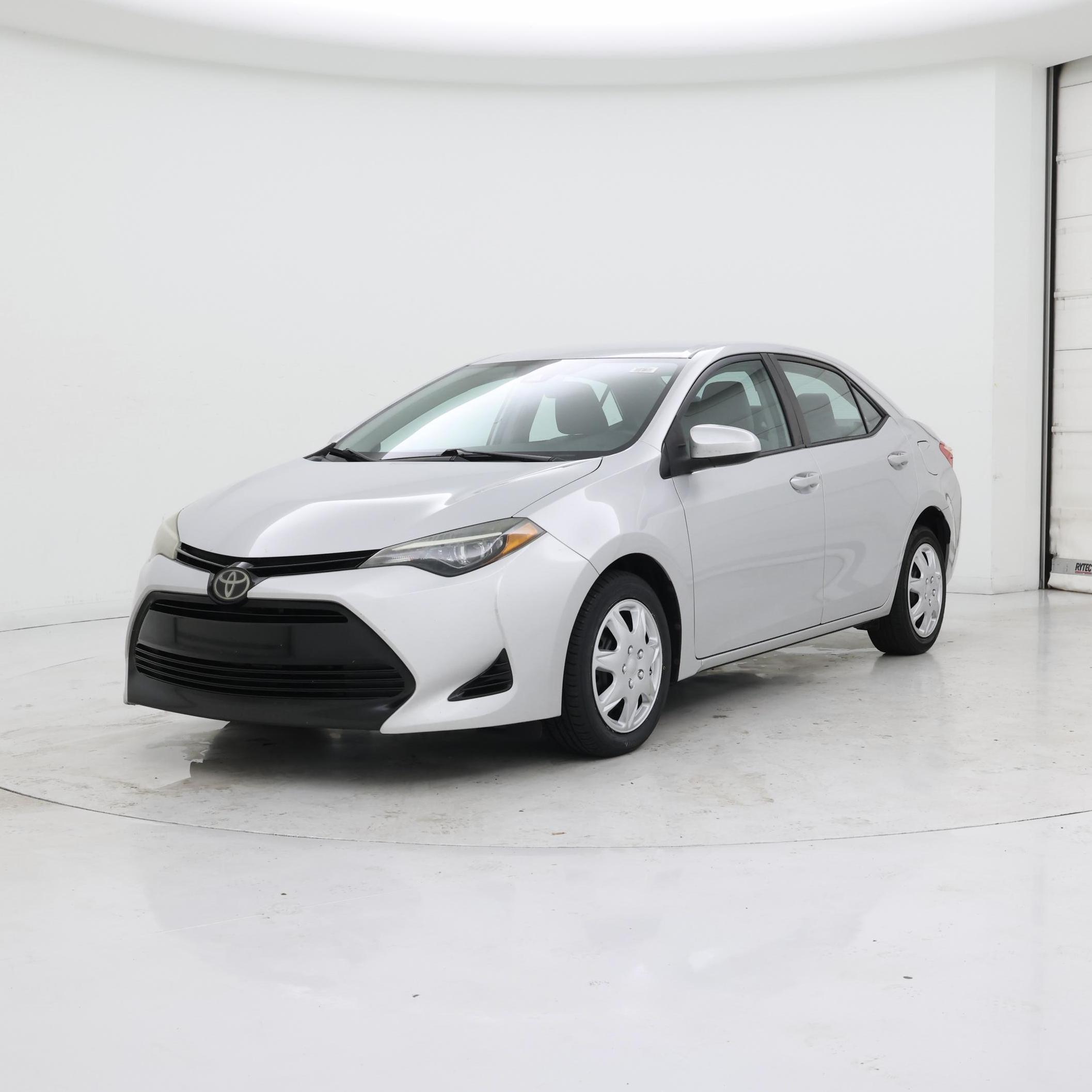 Thumbnail: 2018 Toyota Corolla - 4