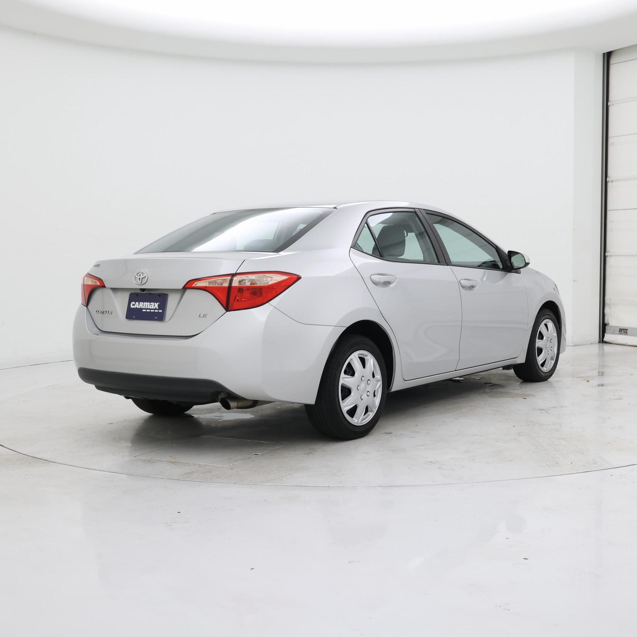 Thumbnail: 2018 Toyota Corolla - 8