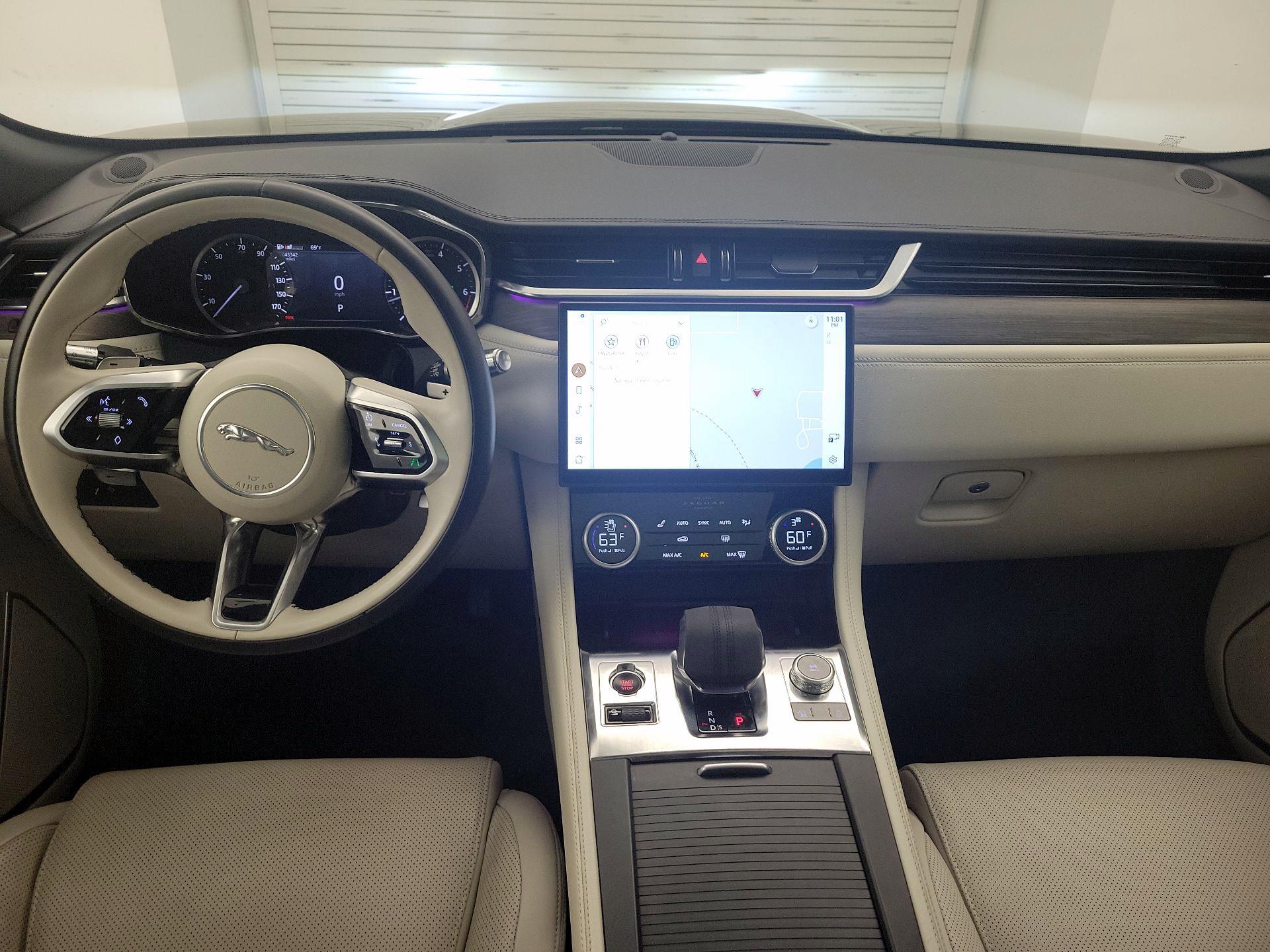 Thumbnail: 2023 Jaguar F-Pace - 9