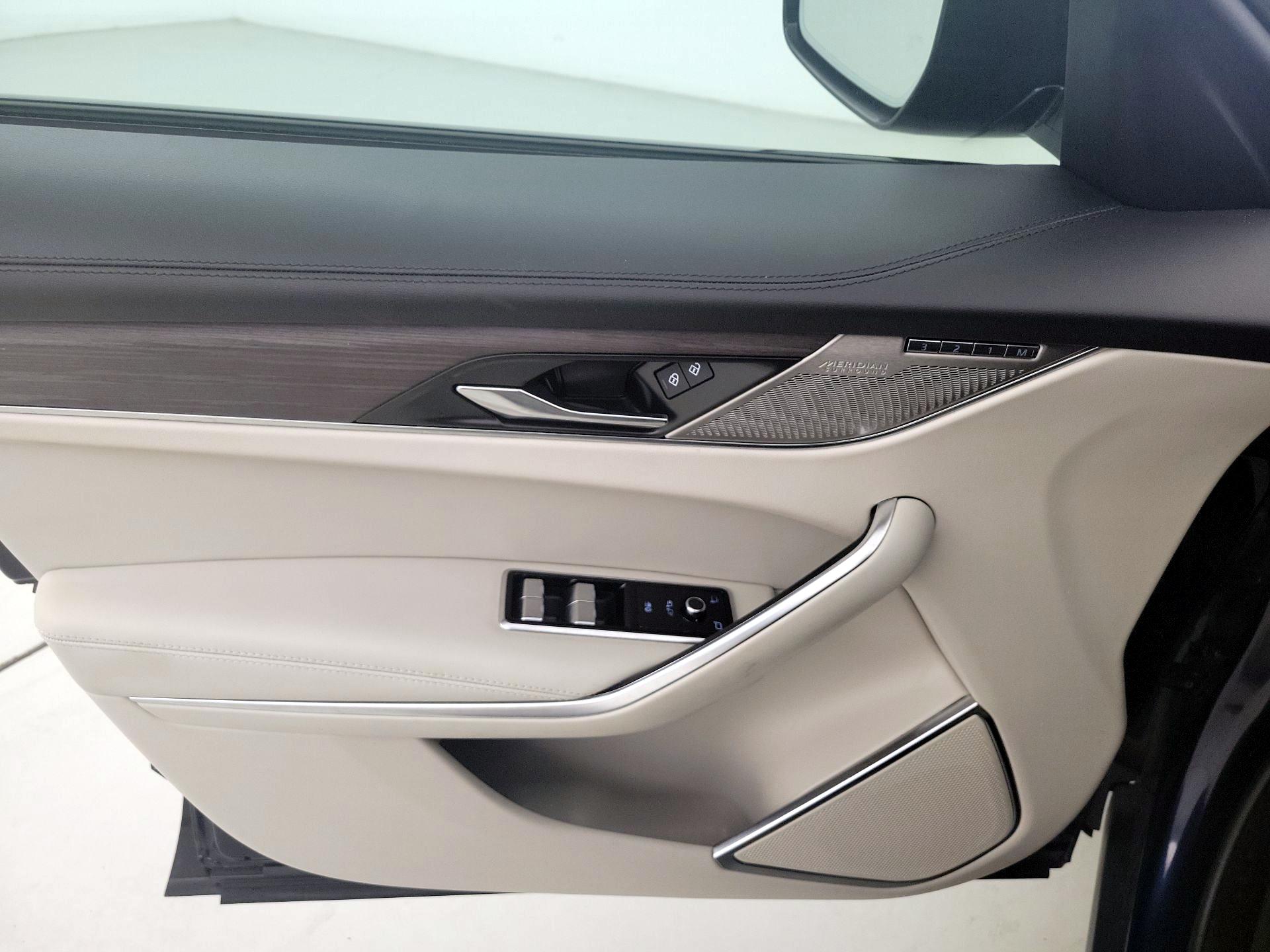 Thumbnail: 2023 Jaguar F-Pace - 12