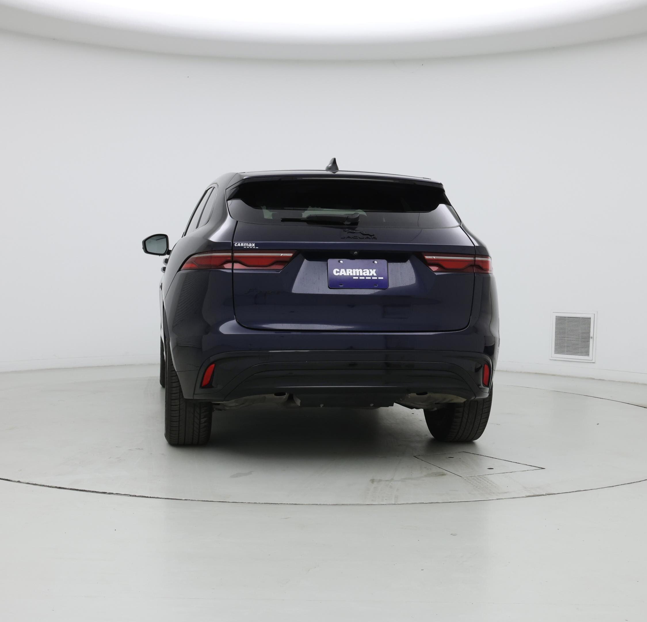 Thumbnail: 2023 Jaguar F-Pace - 6