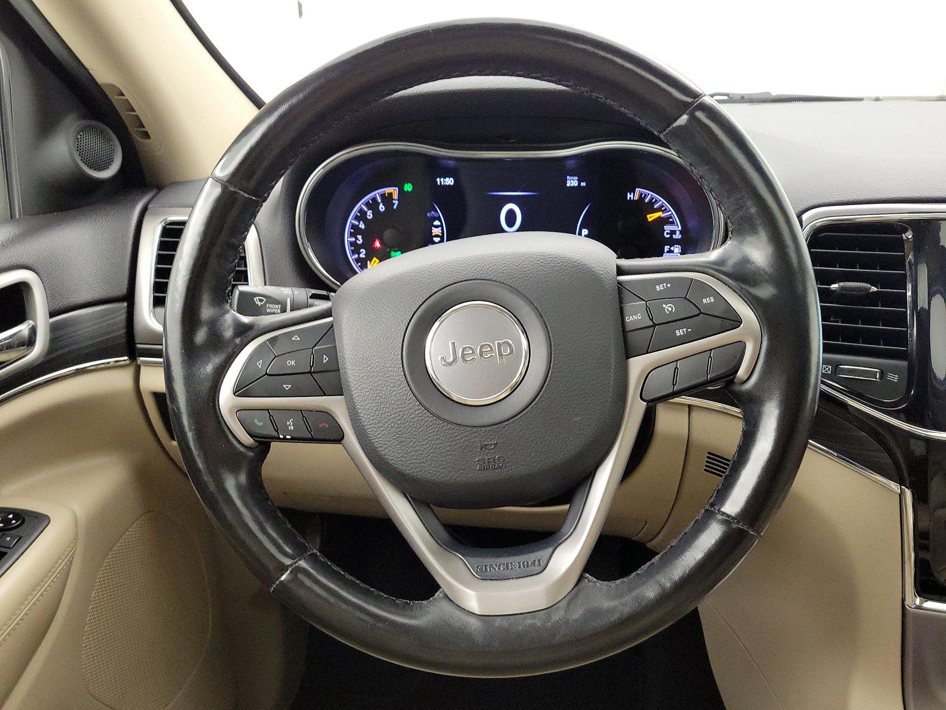 Thumbnail: 2020 Jeep Grand Cherokee - 10