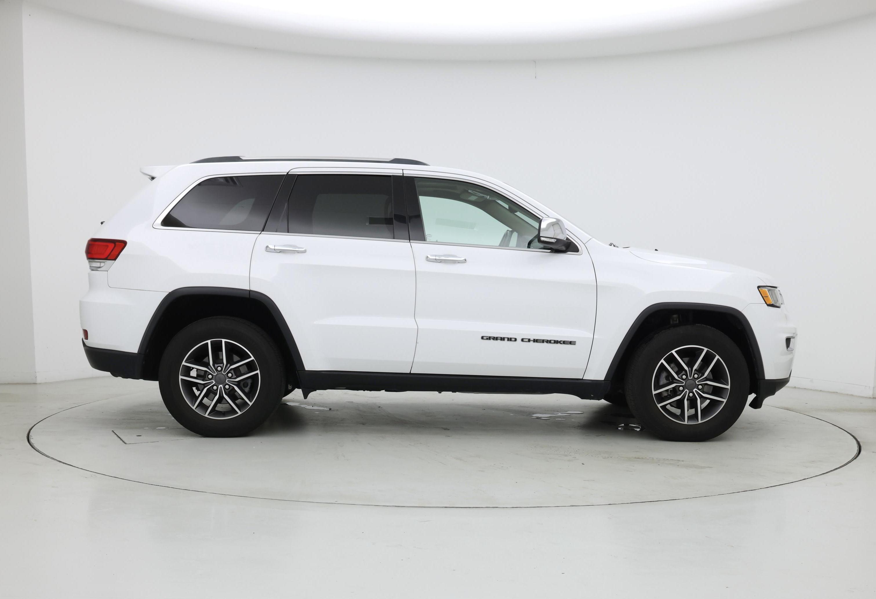 Thumbnail: 2020 Jeep Grand Cherokee - 7