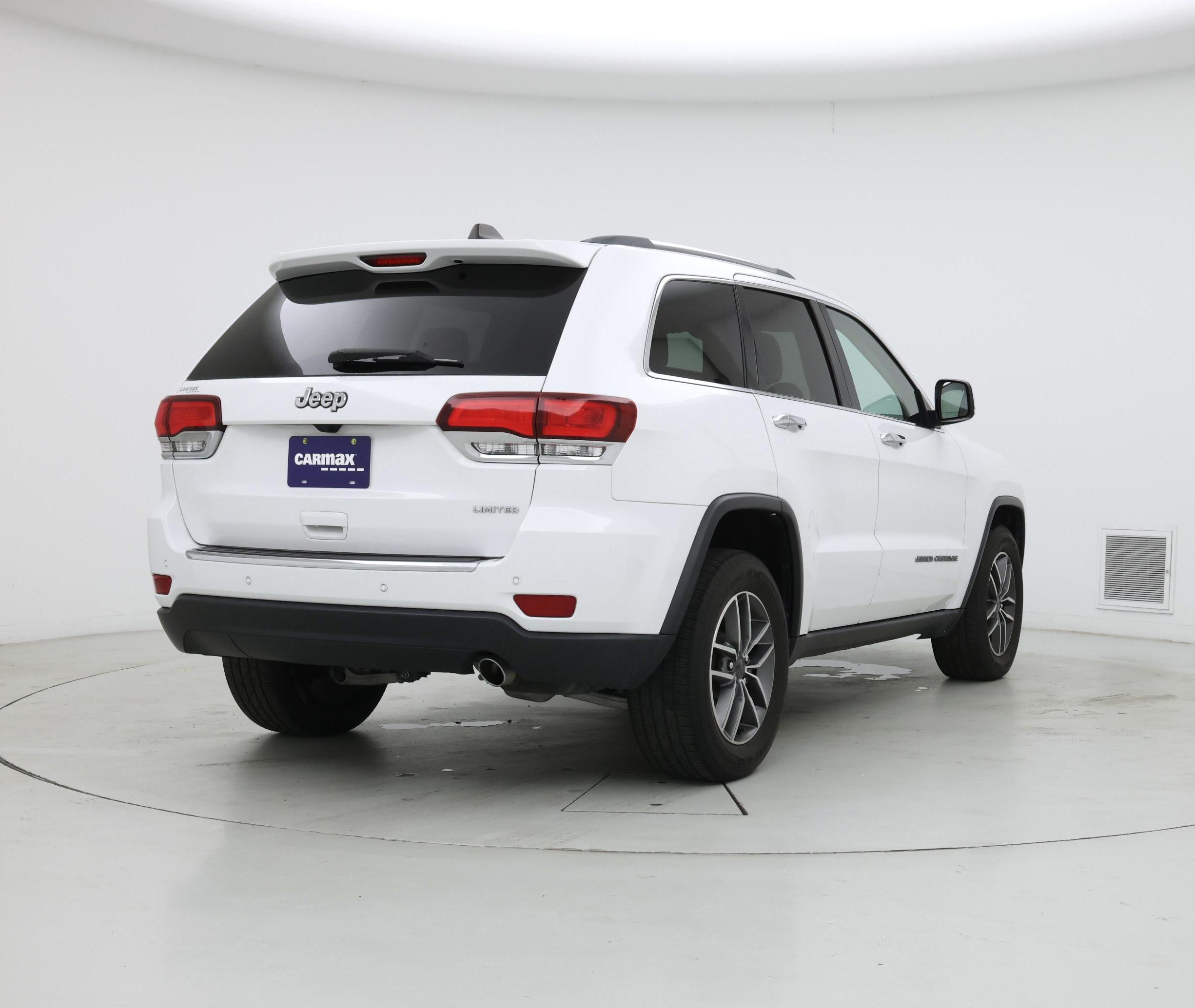 Thumbnail: 2020 Jeep Grand Cherokee - 8
