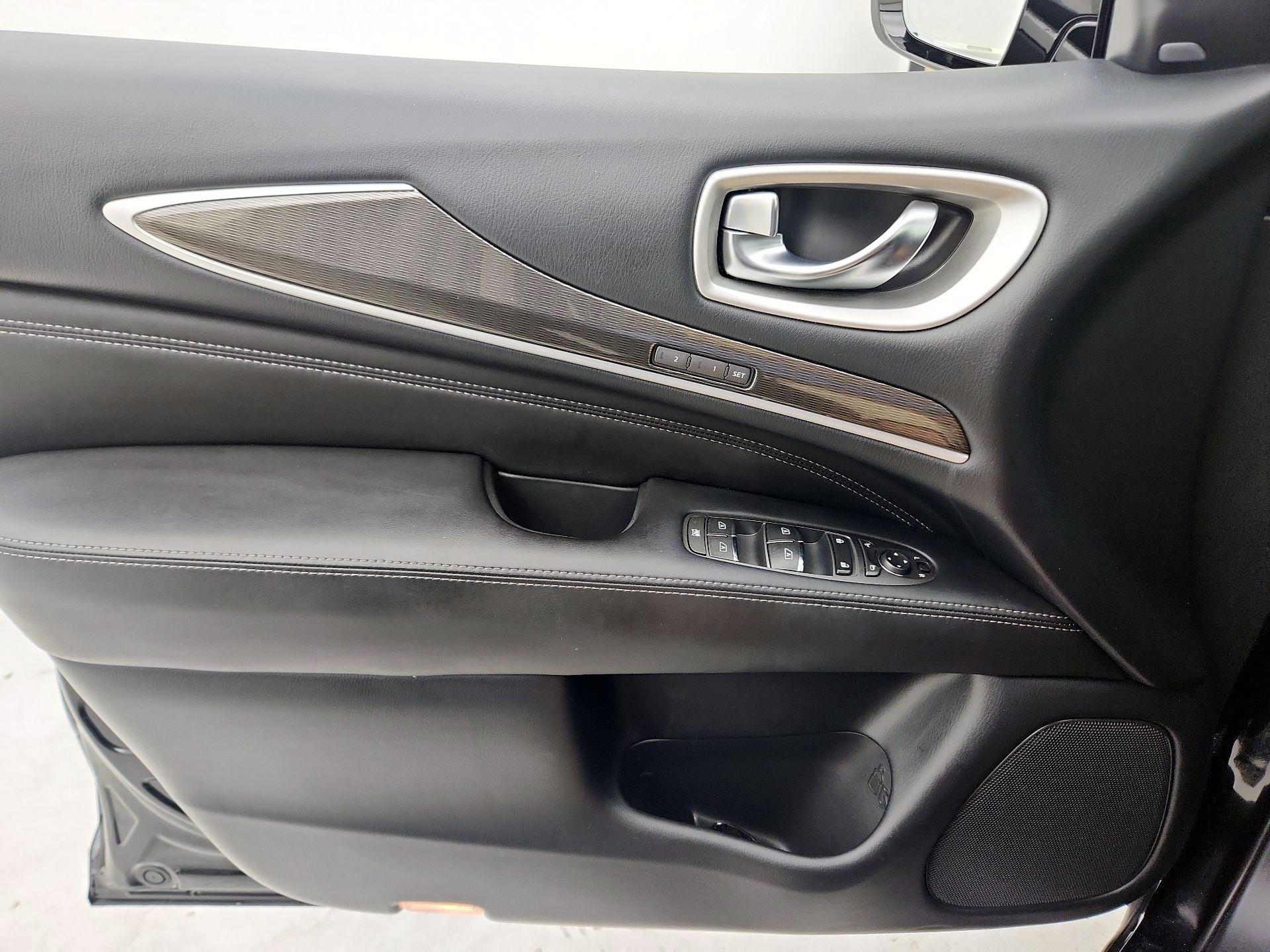 Thumbnail: 2020 INFINITI QX60 - 12