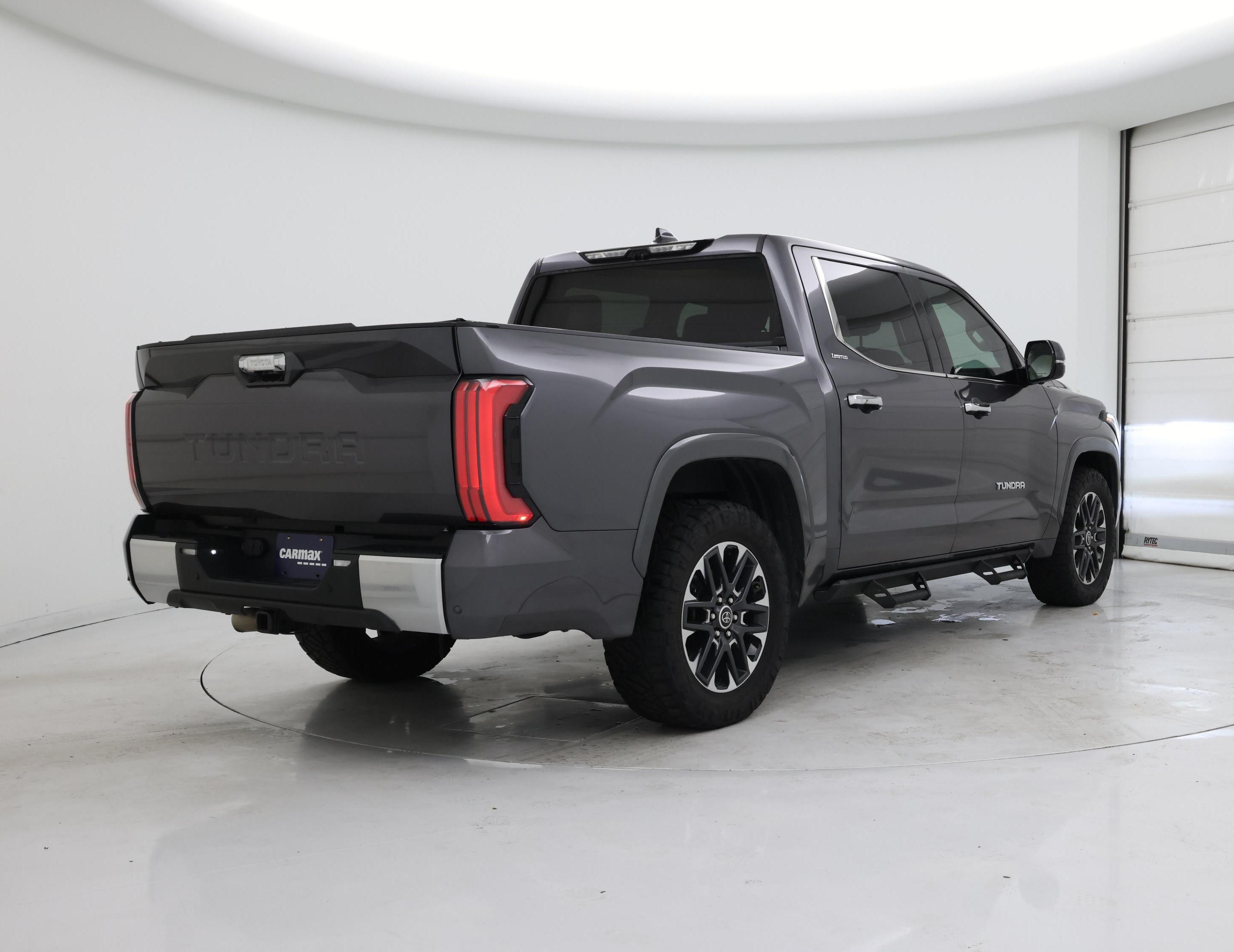 Thumbnail: 2022 Toyota Tundra - 8