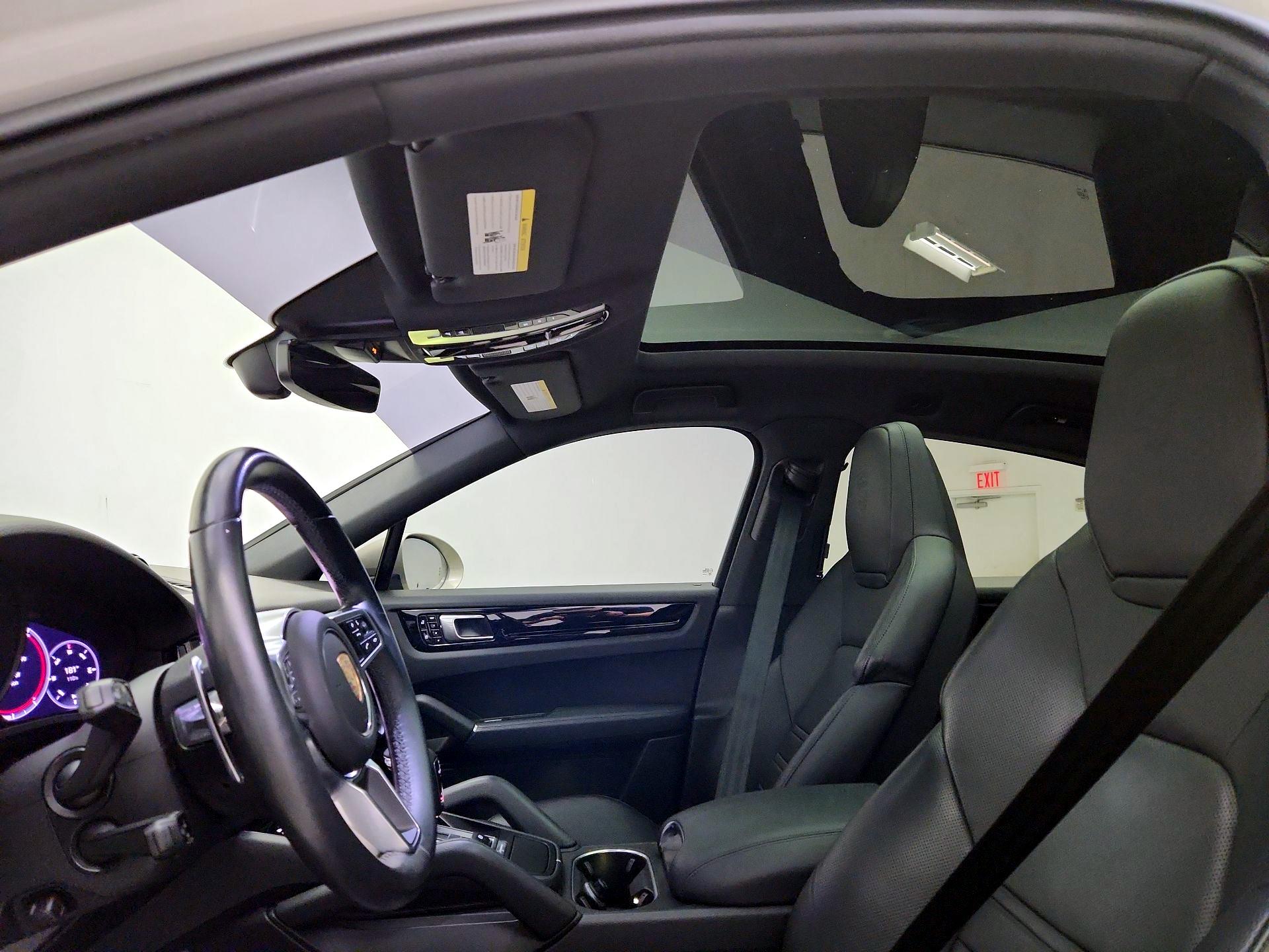Thumbnail: 2021 Porsche Cayenne - 20