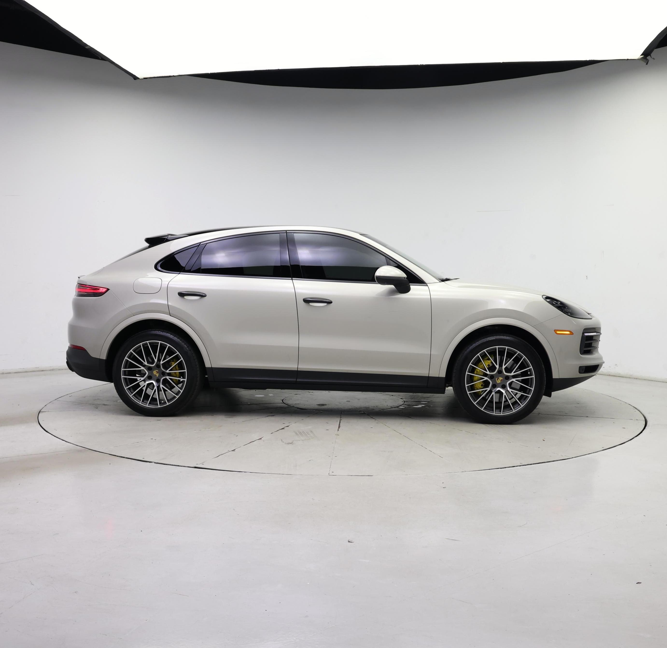 Thumbnail: 2021 Porsche Cayenne - 7