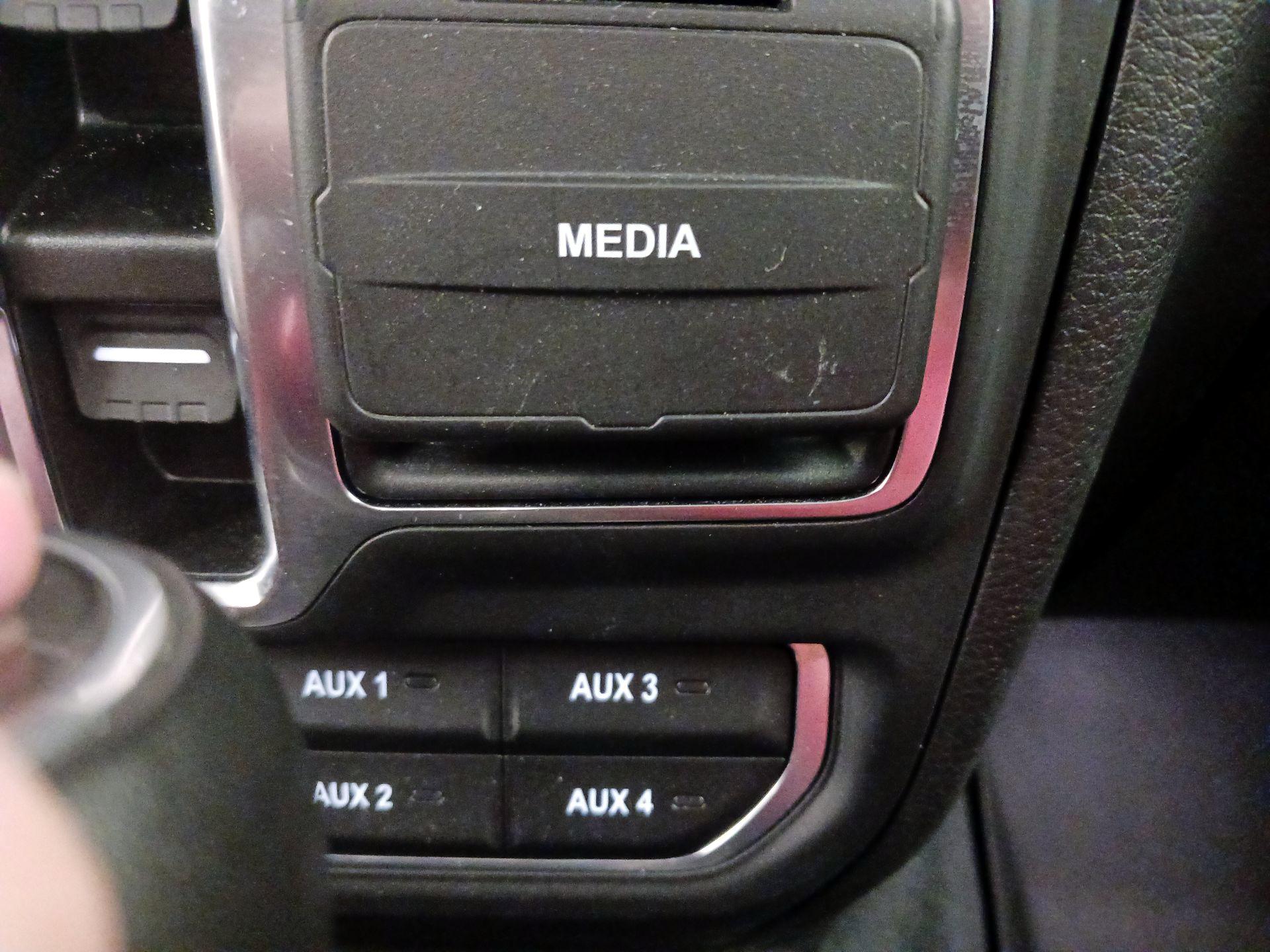 Thumbnail: 2024 Jeep Wrangler - 19
