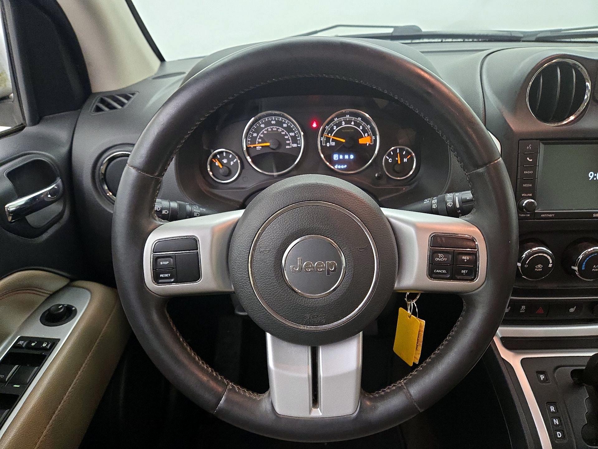 Thumbnail: 2015 Jeep Compass - 10