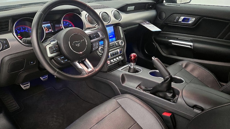 2022 Ford Mustang GT Premium 9