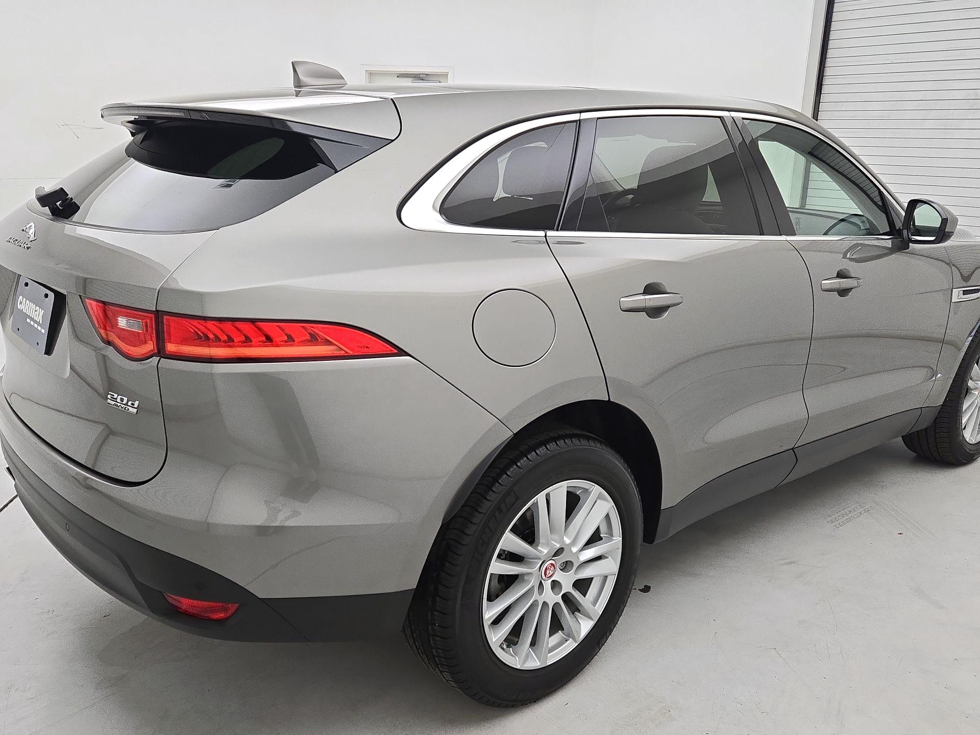 Thumbnail: 2018 Jaguar F-Pace - 5