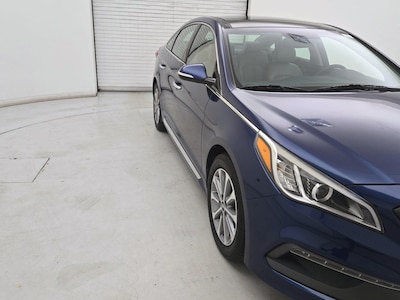 2016 Hyundai Sonata Limited -
                Newark, DE