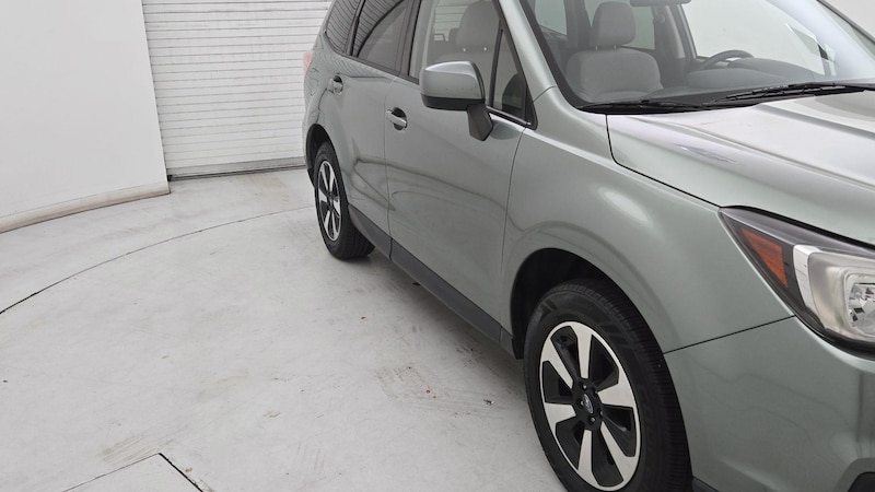 2017 Subaru Forester Premium Hero Image
